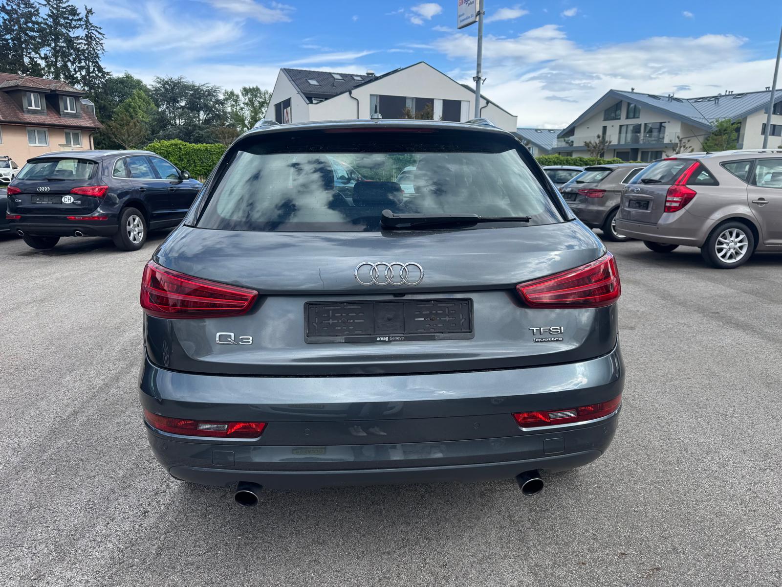 AUDI Q3 2.0 TFSI sport quattro S-tronic-image-4