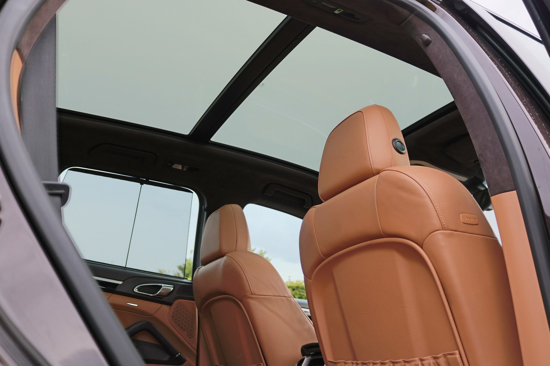 PORSCHE Cayenne S Diesel-image-13