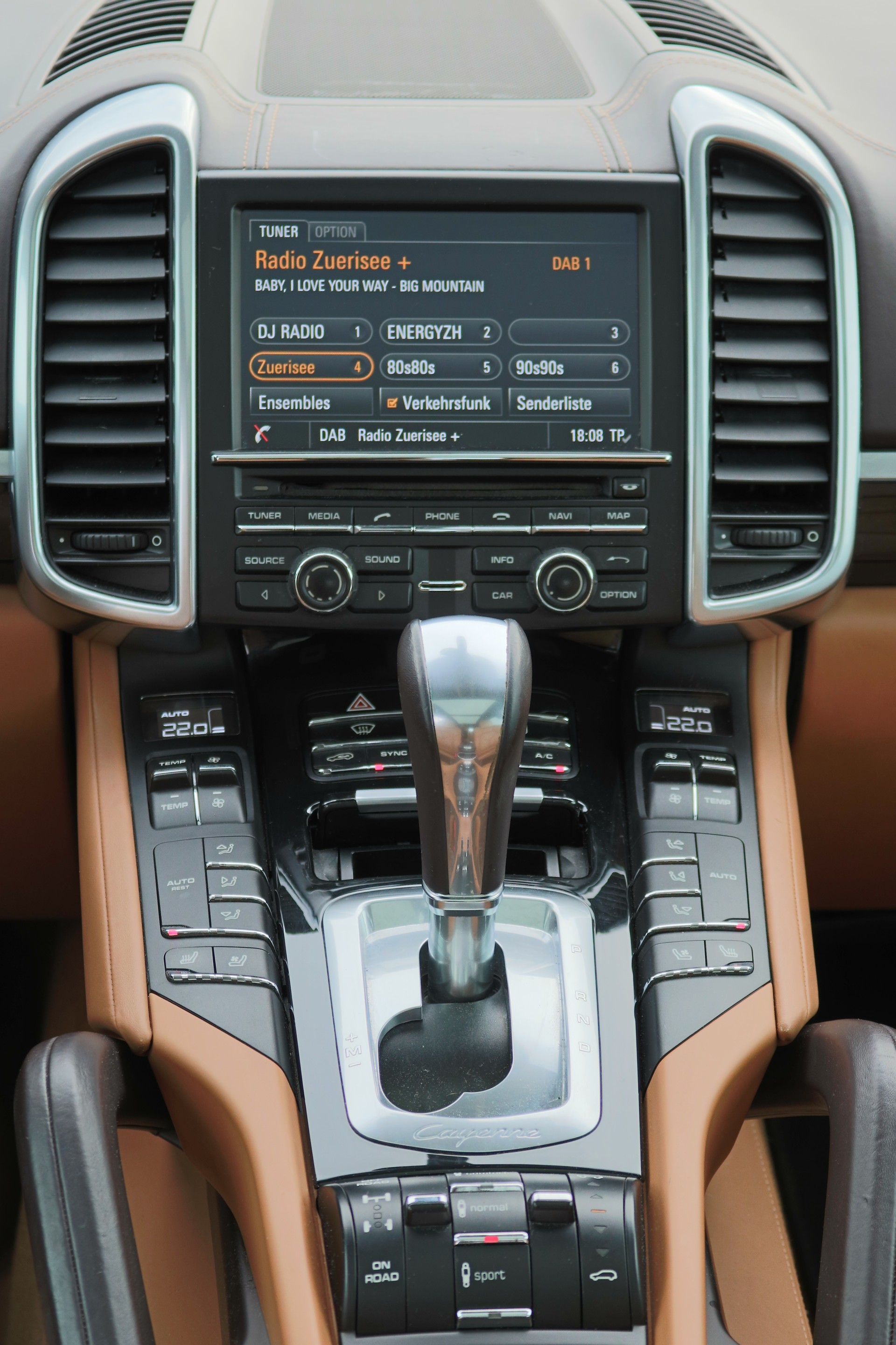 PORSCHE Cayenne S Diesel-image-7