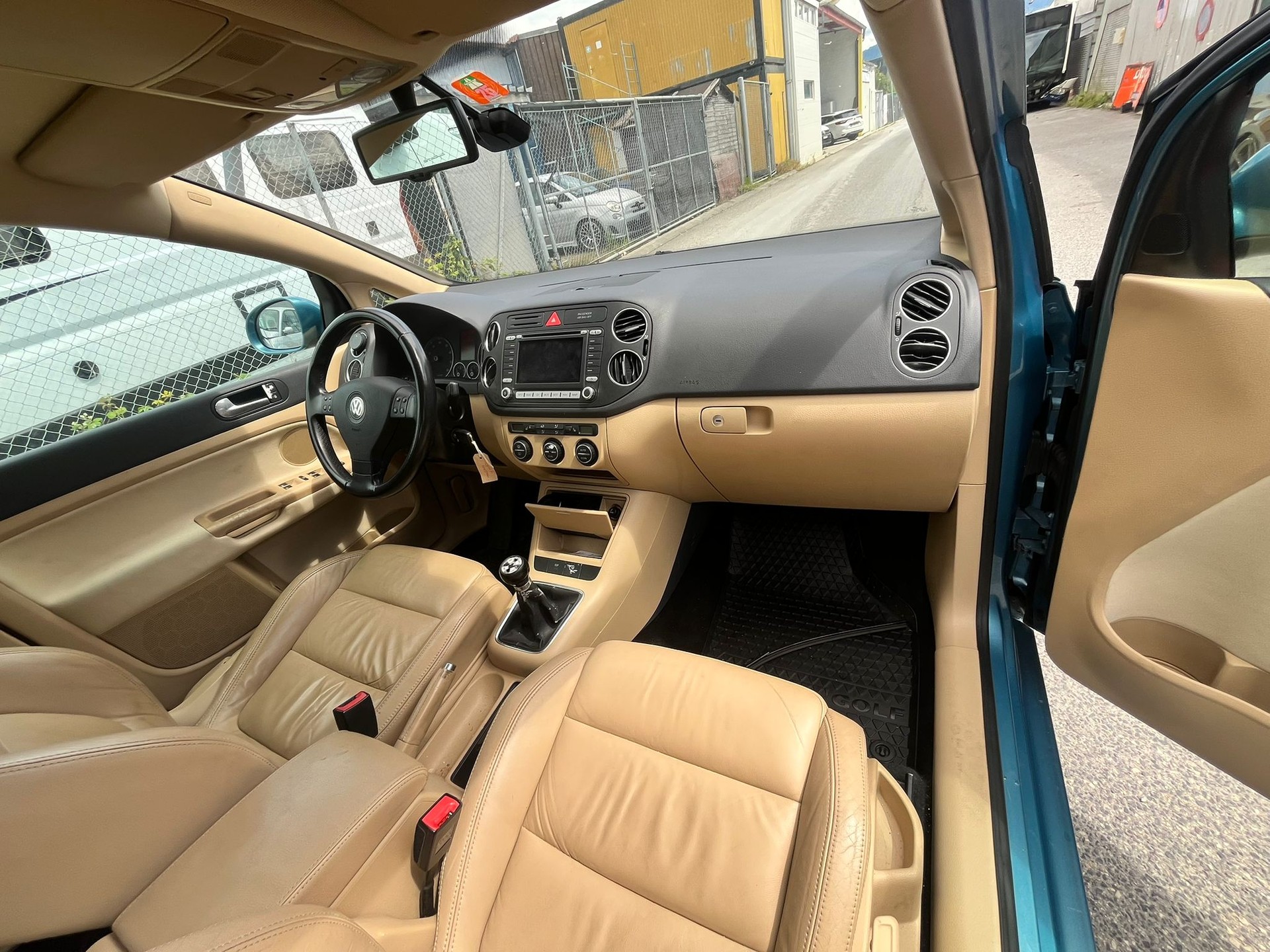VW Golf Plus 1.4 TSI Sportline-image-9