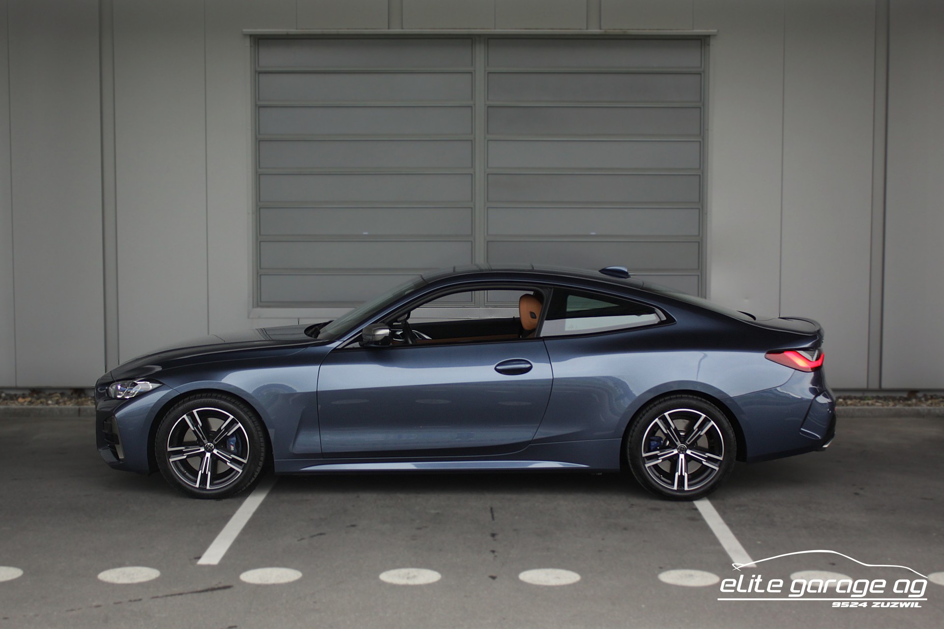 BMW M440i xDrive 48V Coupé Steptronic-image-1