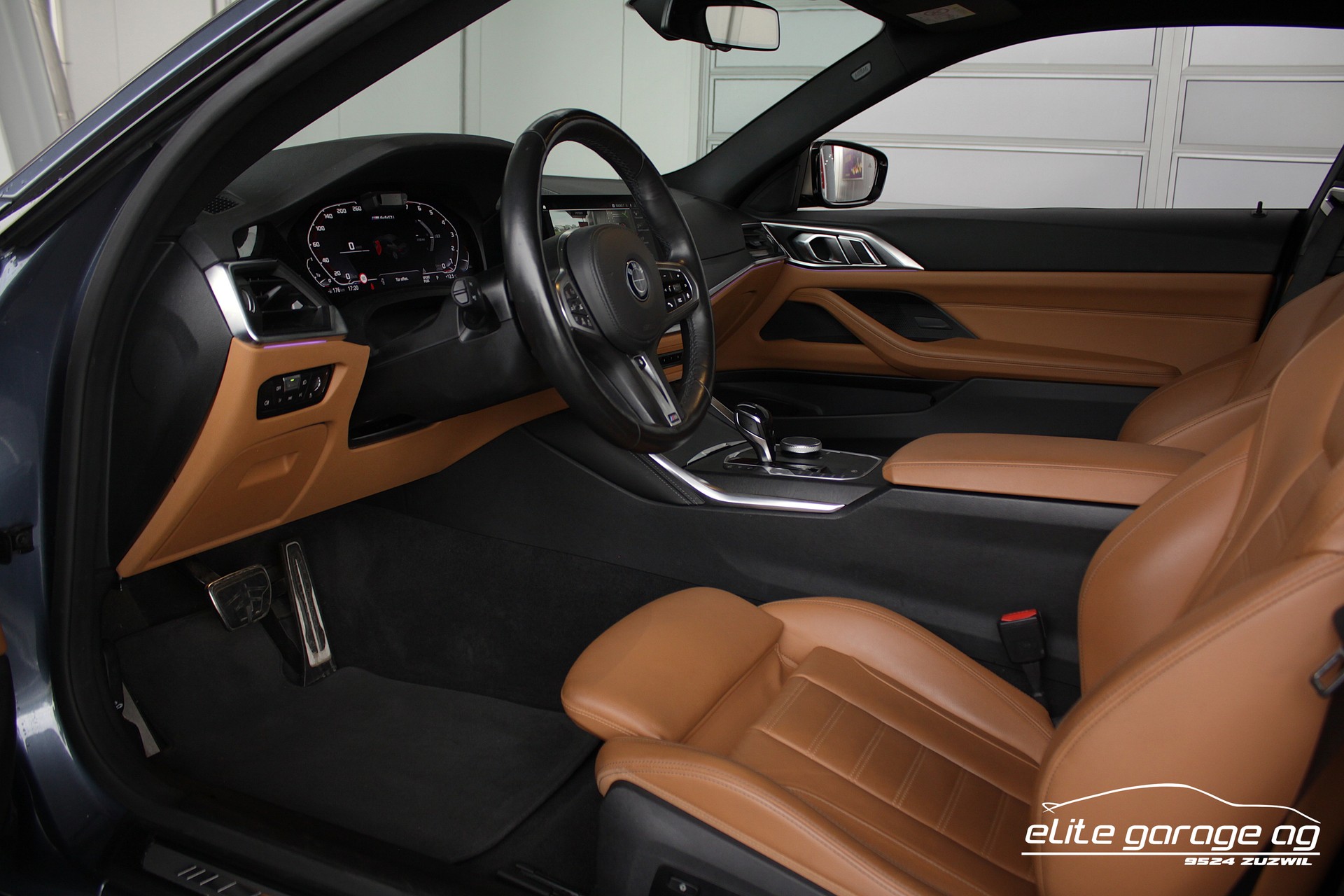 BMW M440i xDrive 48V Coupé Steptronic-image-12