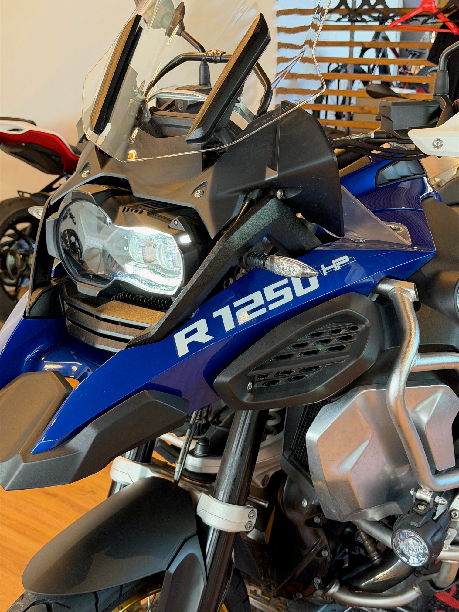 BMW R 1250 GS Adventure ABS-image-8