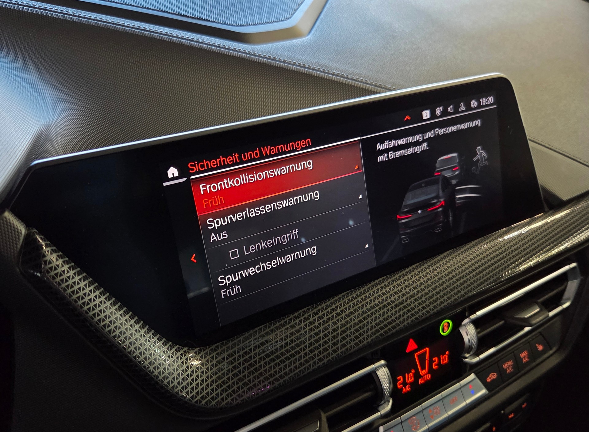 BMW M235i xDrive Gran Coupé-image-14