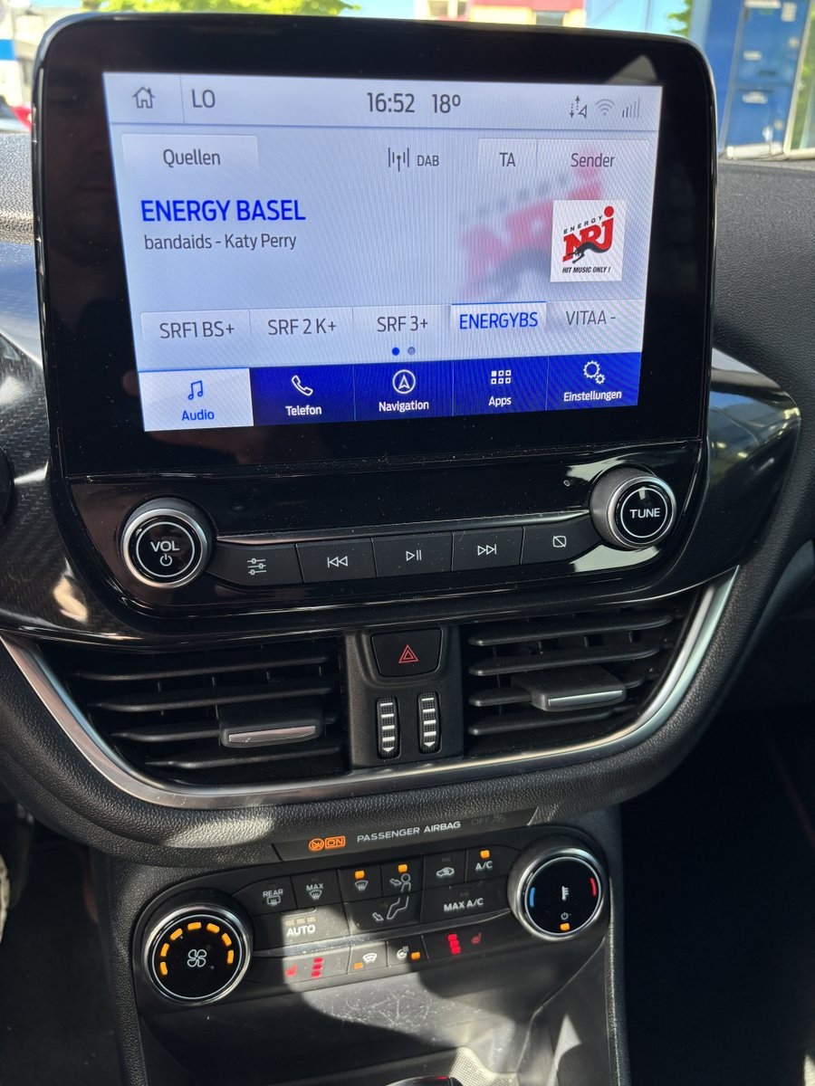 FORD Fiesta 1.0 EcoB Hybrid ST-Line X-image-5