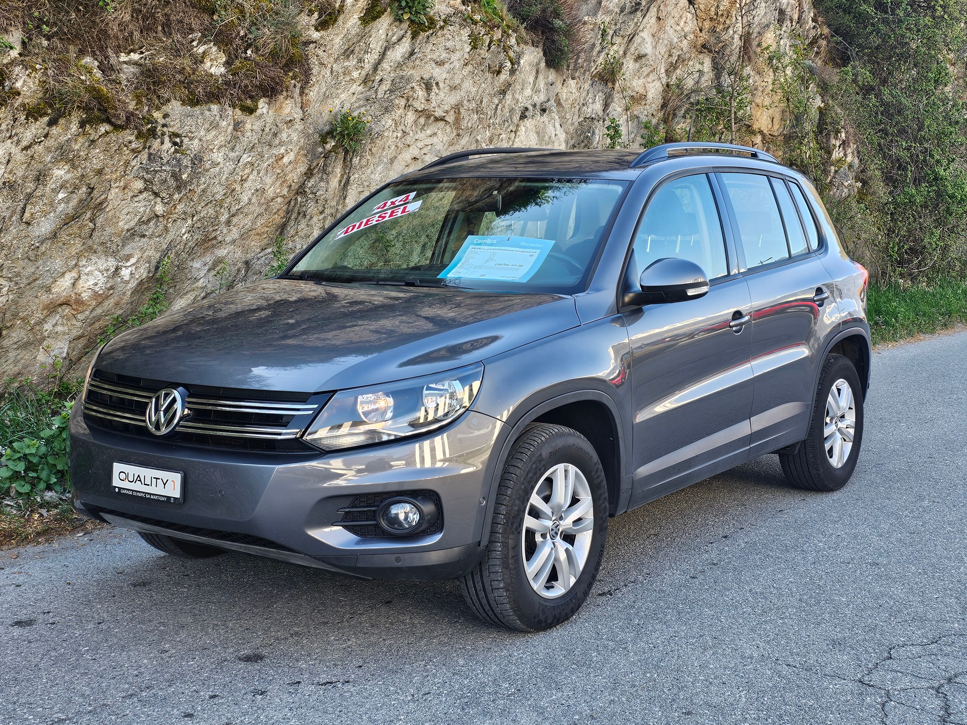 VW Tiguan 2.0 TDI BlueMotion Track&Field 4Motion-image-0