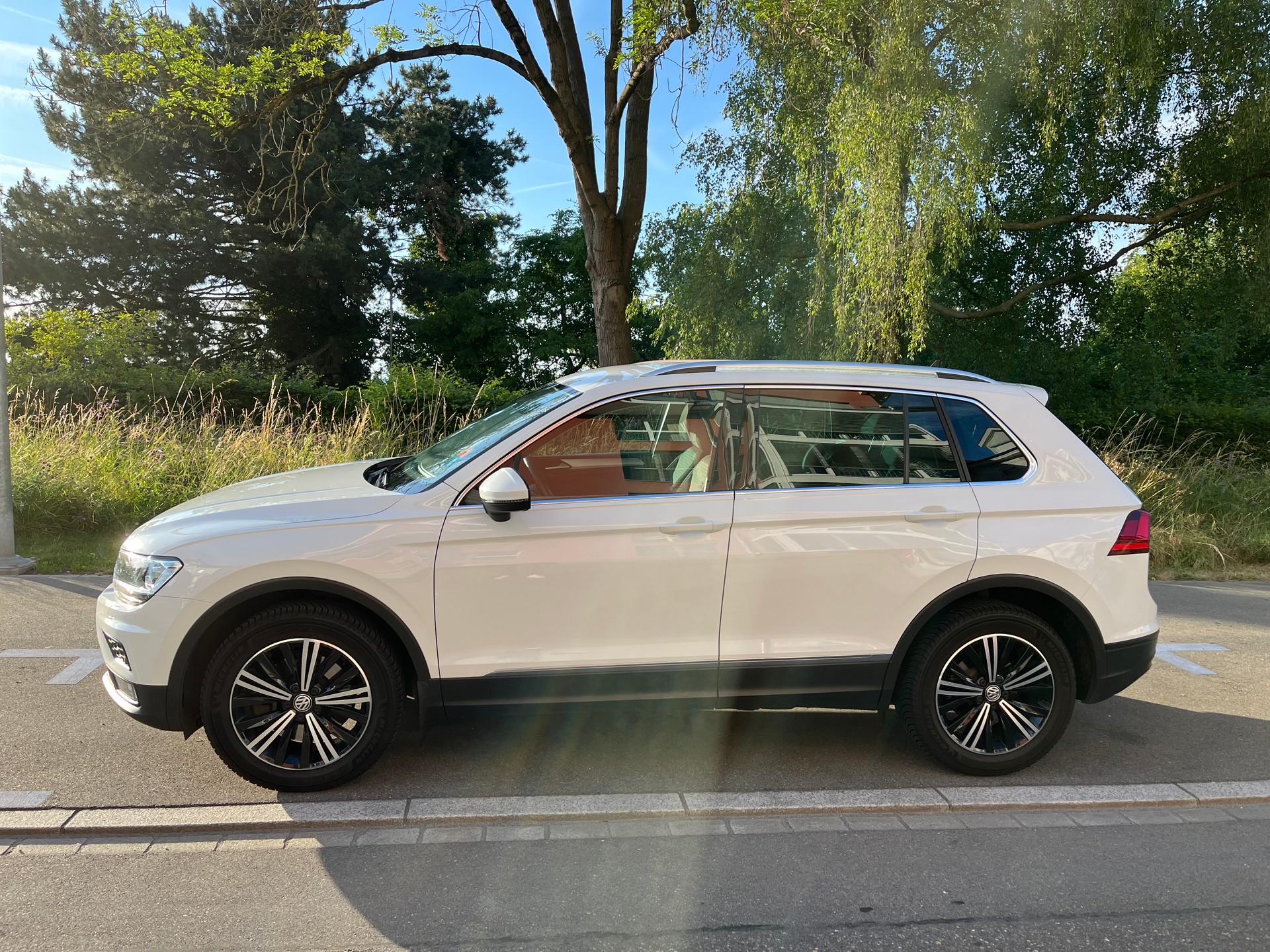 VW 2.0 TSI Comfortline DSG-image-2