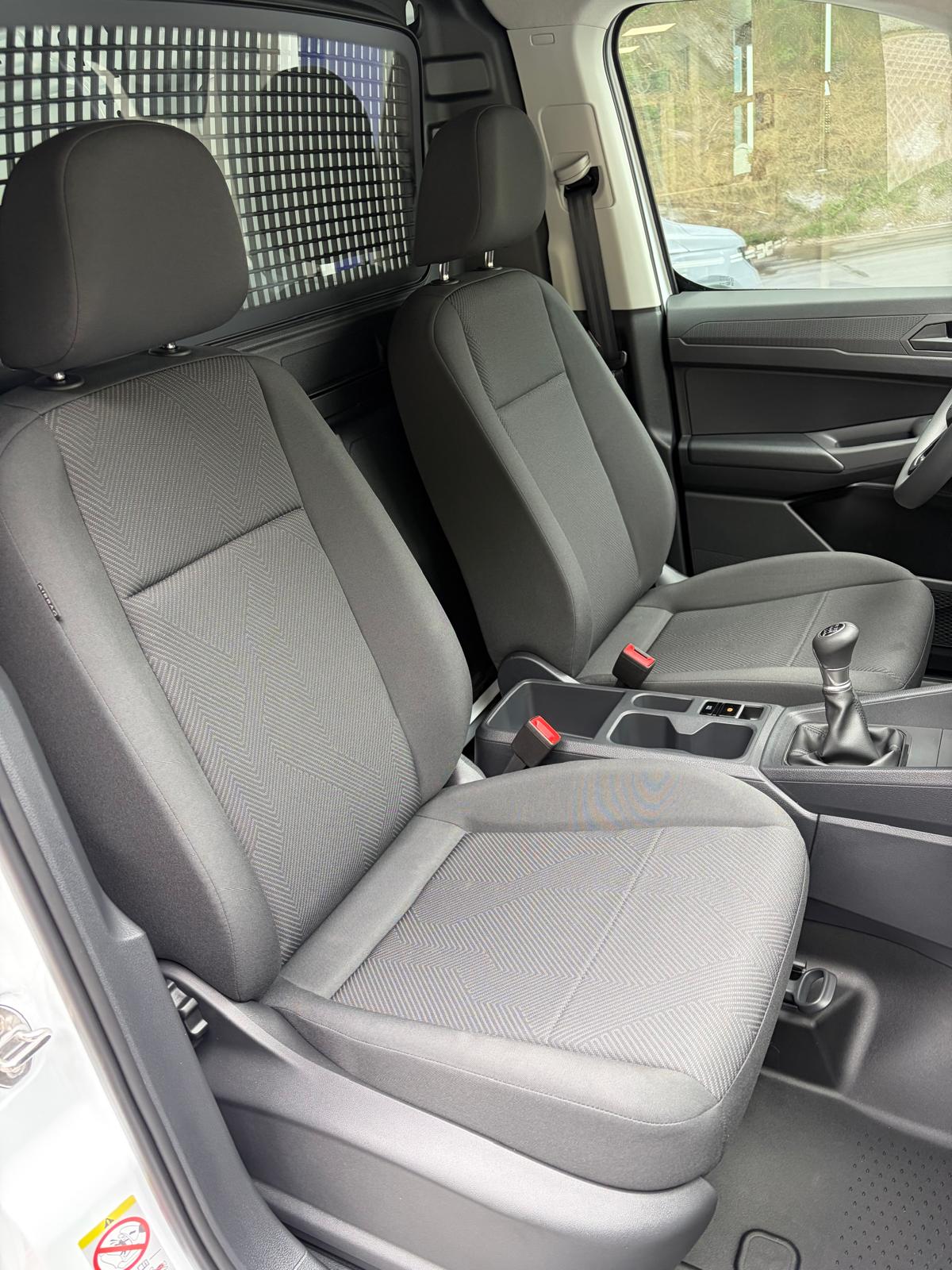 FORD Grand Transit Connect Kasten 2.0 EcoBlue Trend AWD-image-10