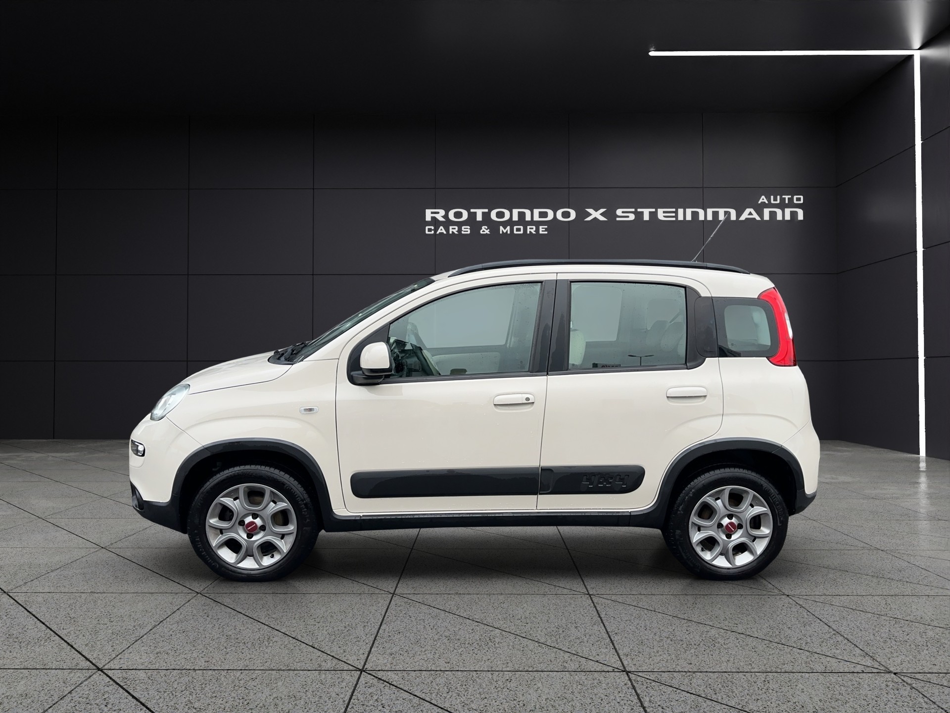 FIAT Panda 0.9 Twinair Turbo Antartica 4x4-image-1