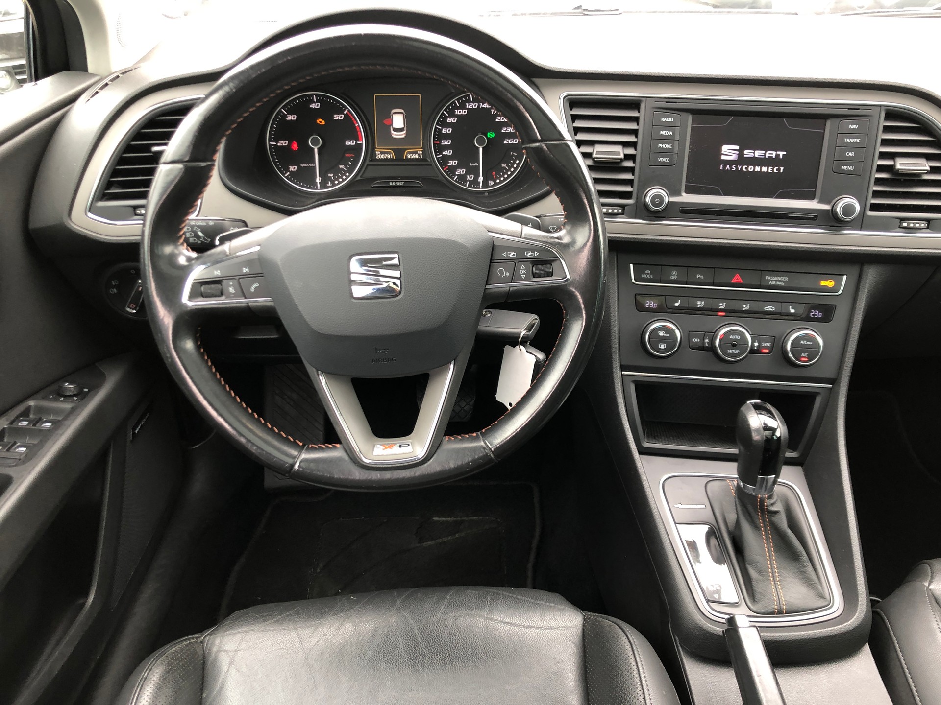 SEAT ST 2.0 TDI X-Perience 4Drive DSG-image-8