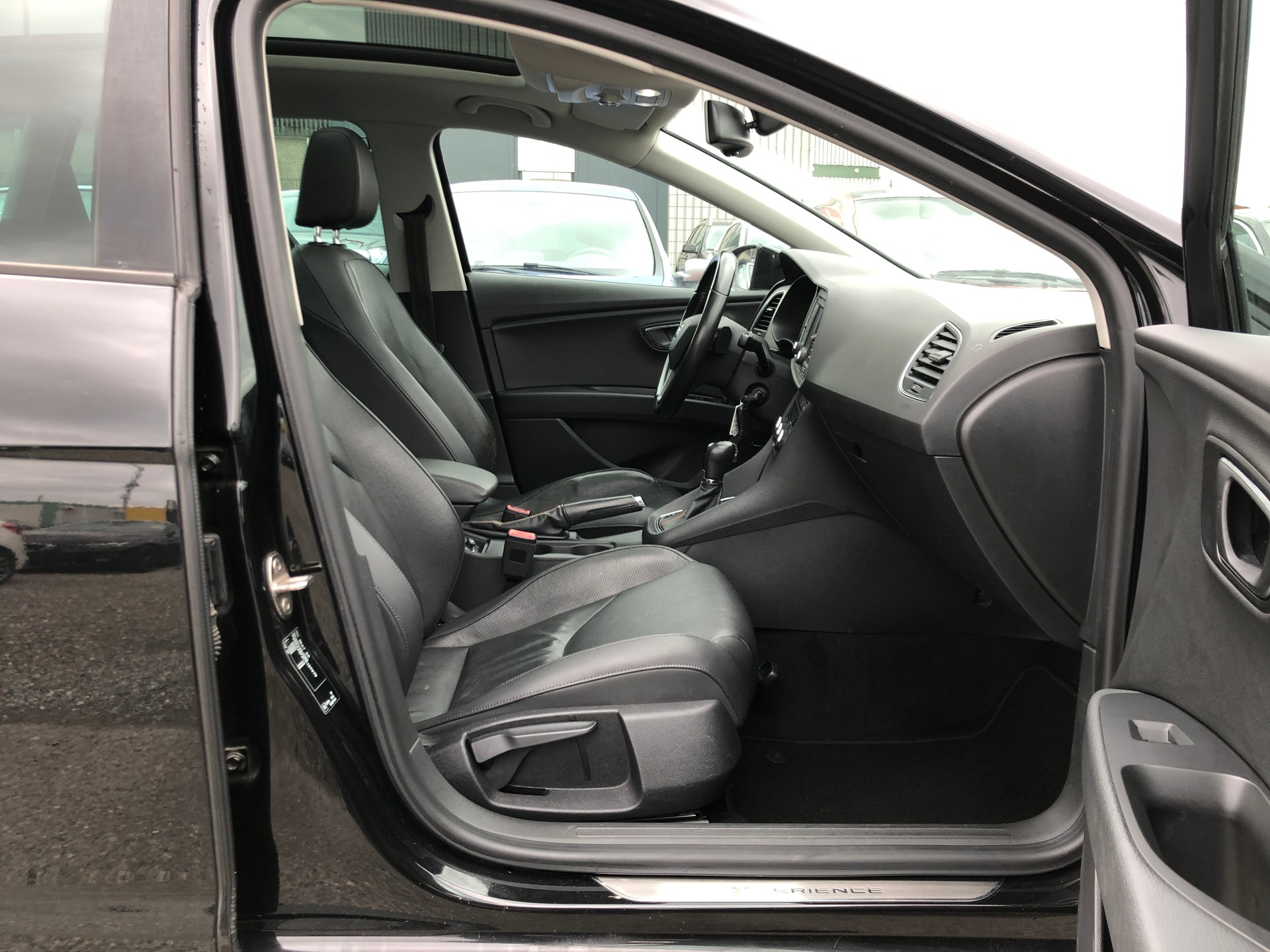 SEAT ST 2.0 TDI X-Perience 4Drive DSG-image-11