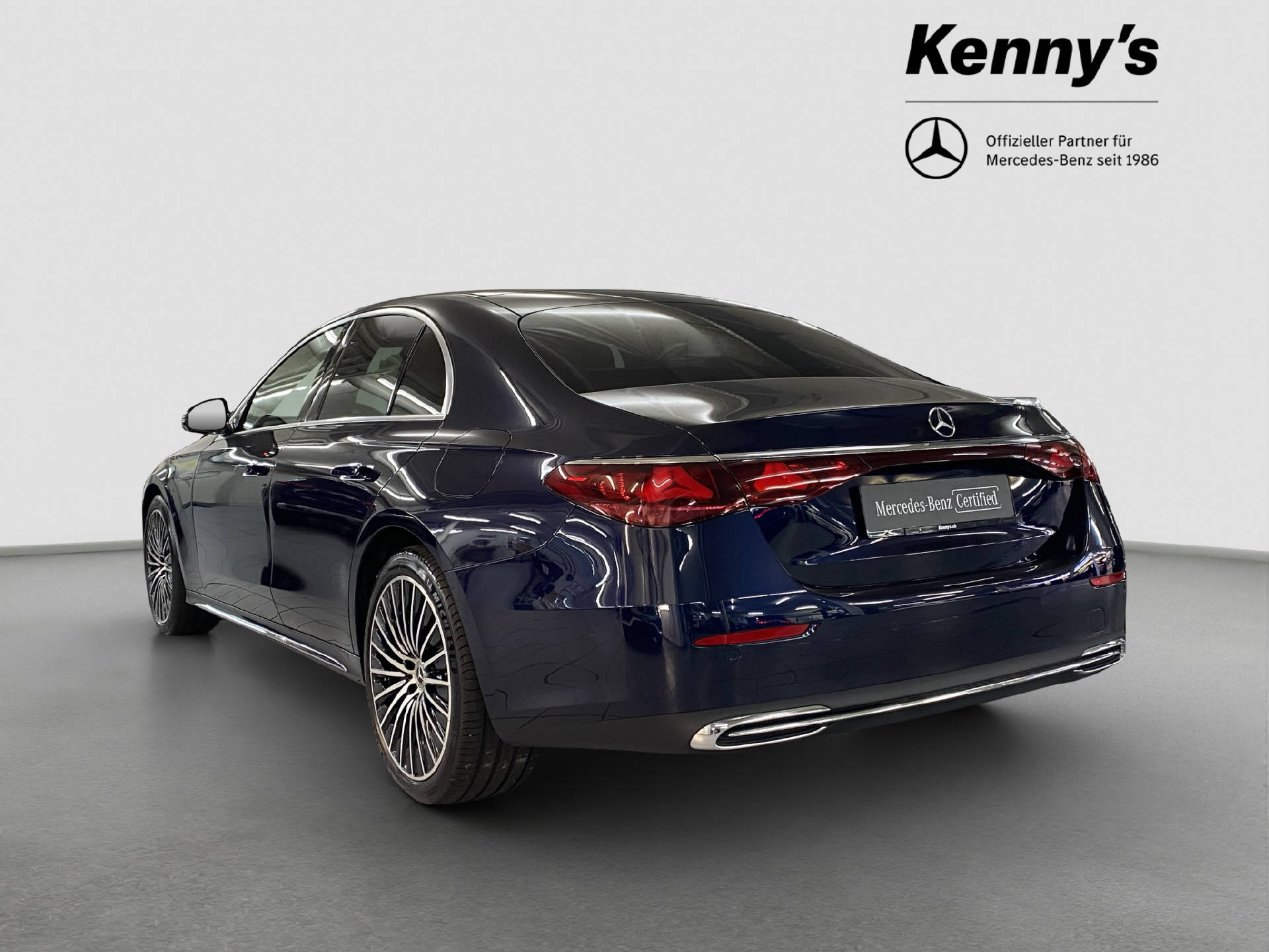 MERCEDES-BENZ E 400 e Exclusive 4MATIC-image-4