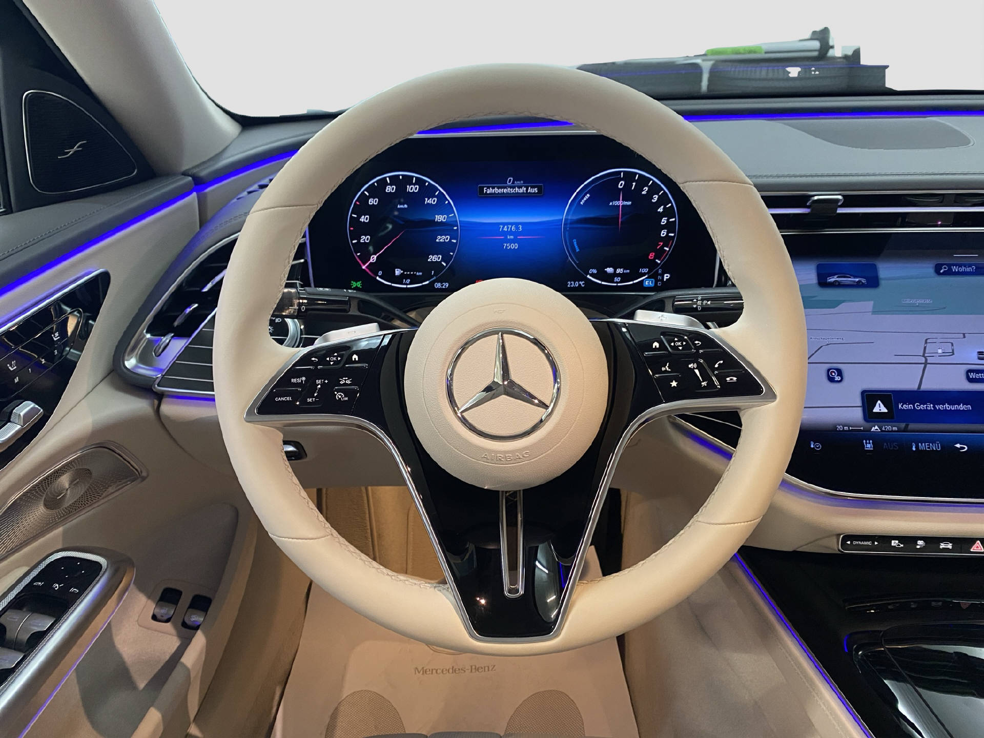 MERCEDES-BENZ E 400 e Exclusive 4MATIC-image-9