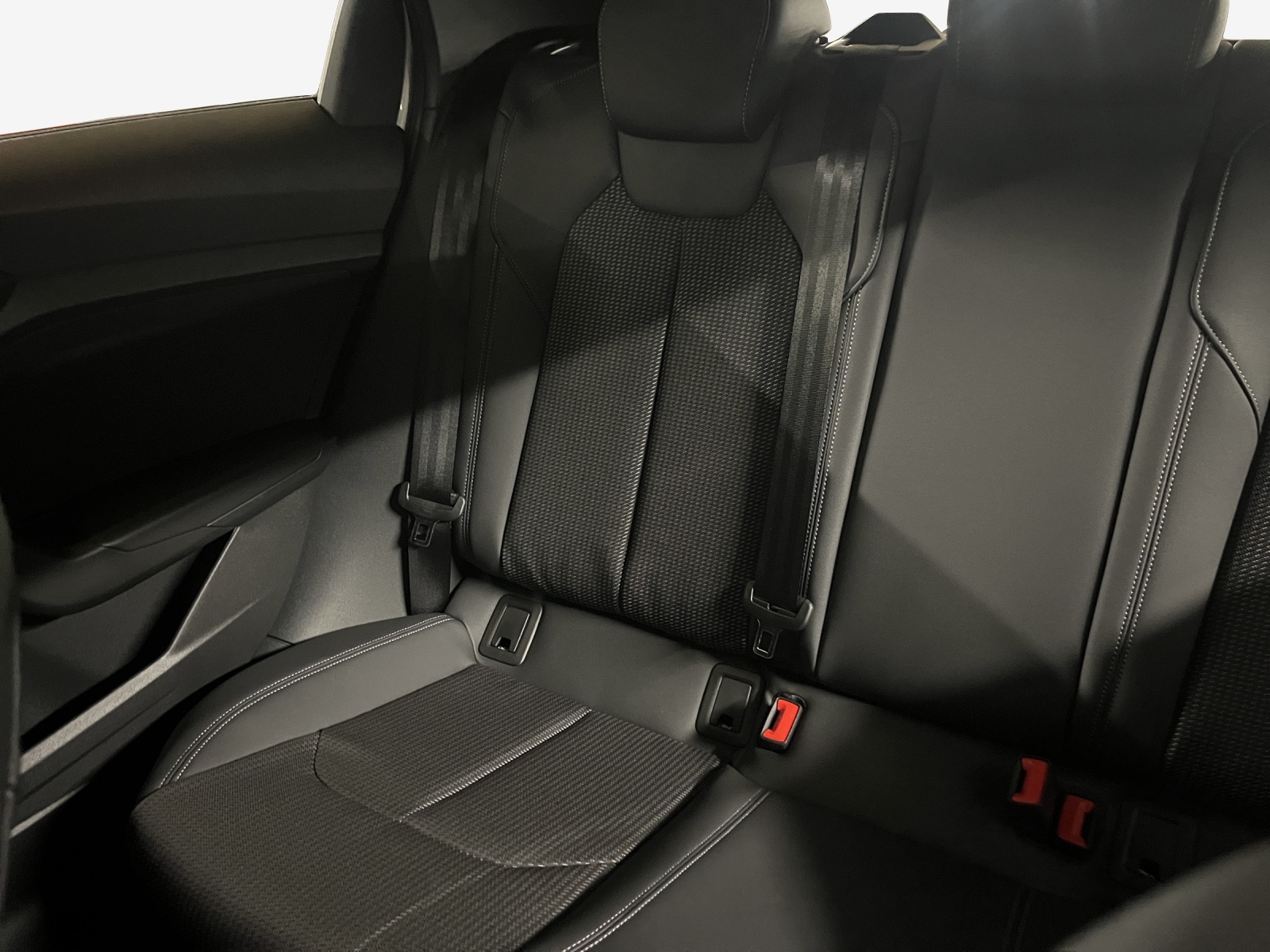 AUDI A1 Sportback 30 TFSI Attraction S-tronic-image-11