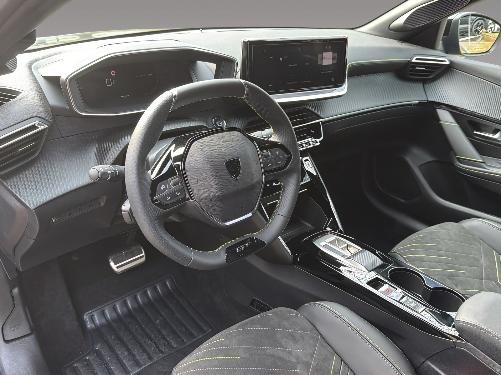 PEUGEOT 208 1.2 Hybrid 145 GT-image-8