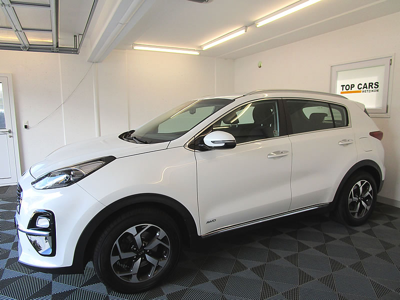 KIA Sportage 1.6CRDi Mild Hybrid Power 25 4WD Automat-image-18