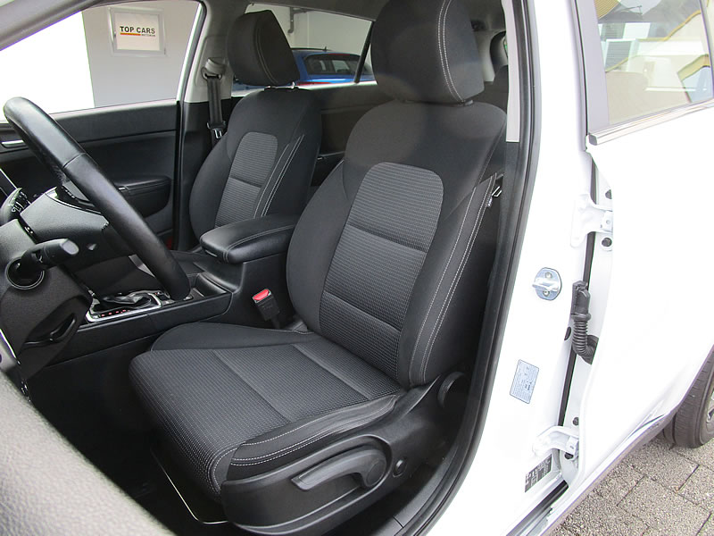 KIA Sportage 1.6CRDi Mild Hybrid Power 25 4WD Automat-image-17