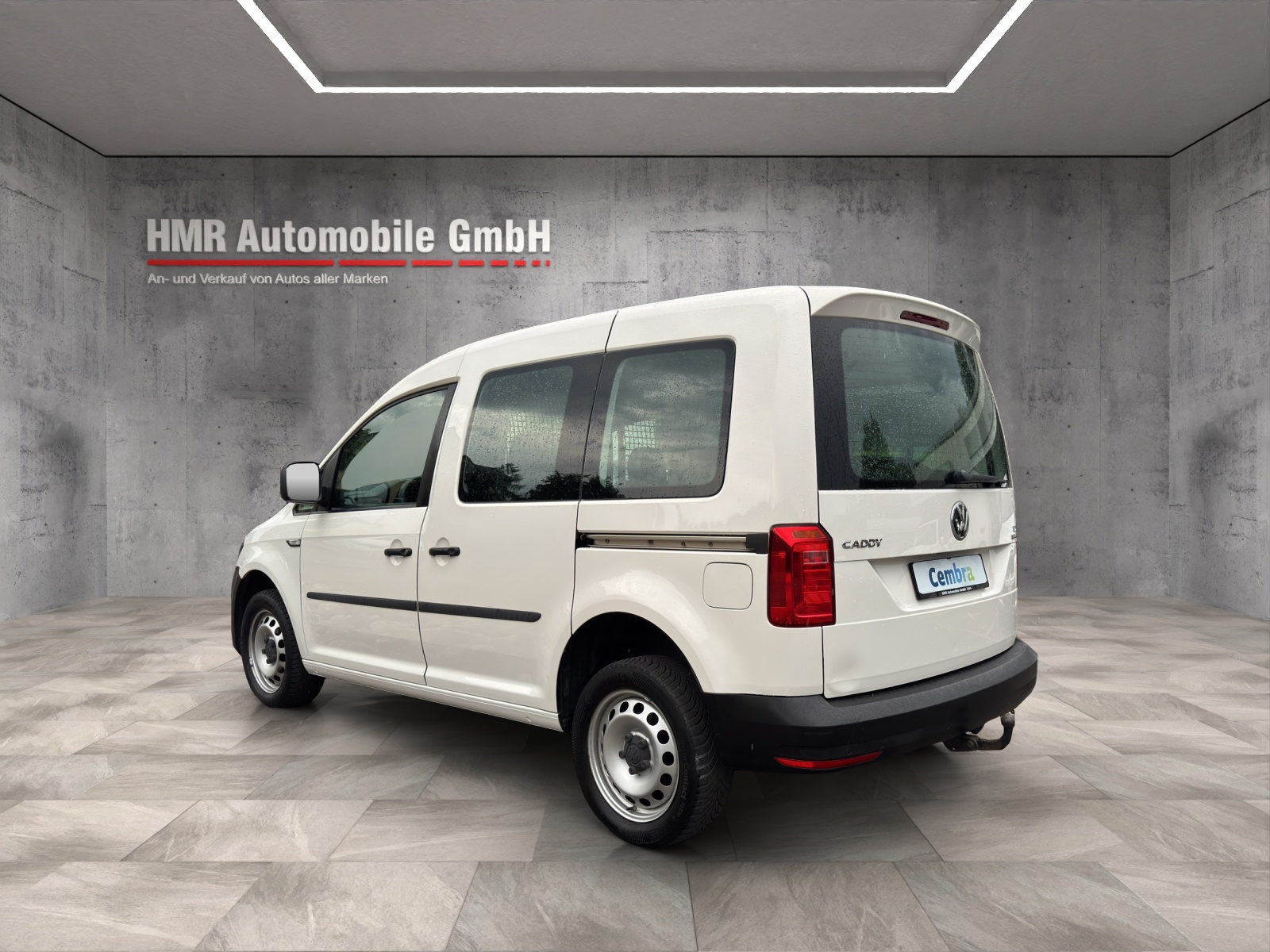 VW Caddy 2.0TDI 4Motion BlueMotion Technology-image-1