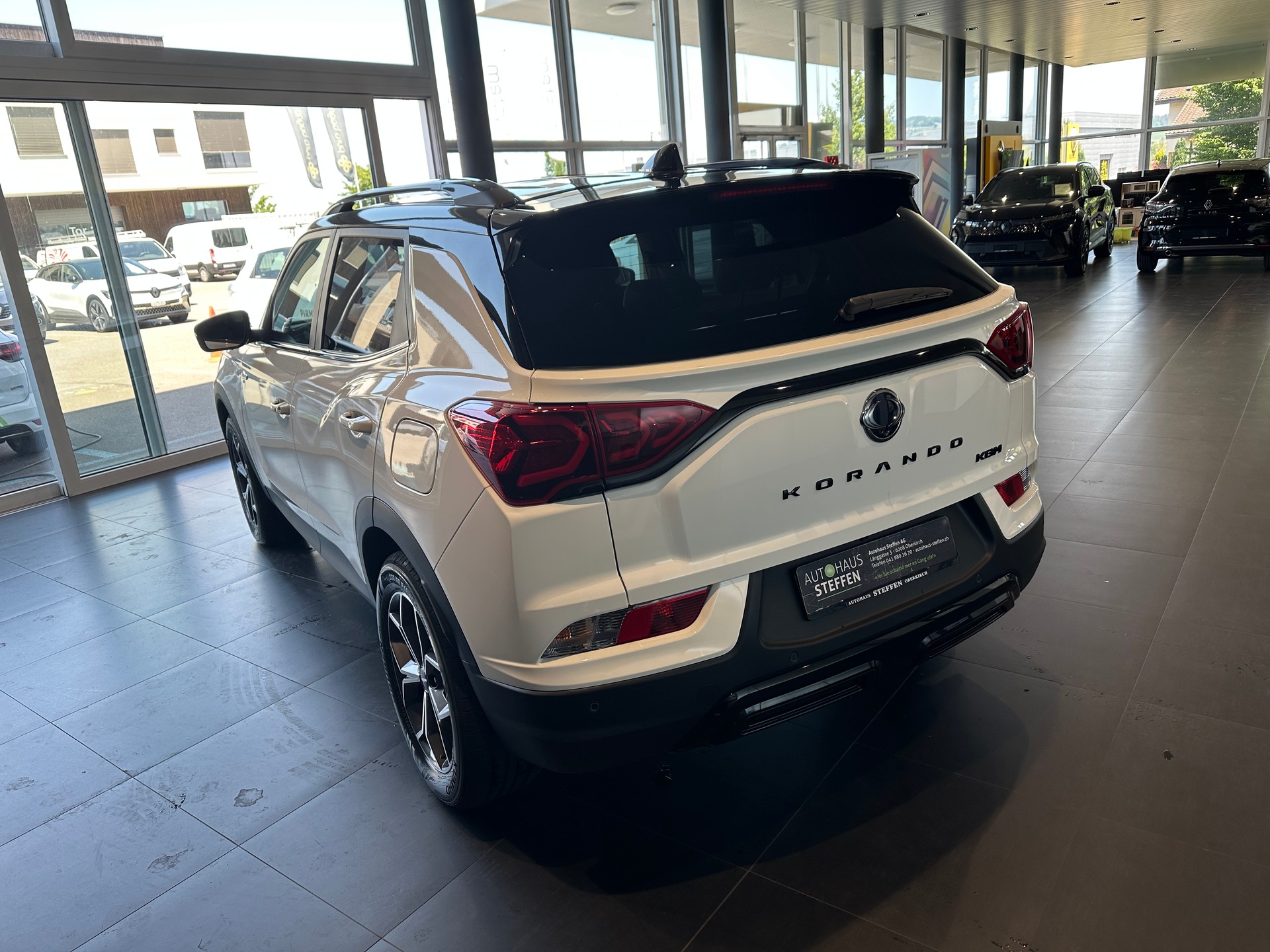 KGM-SsangYong Korando 1.5 T GDI Steel 4WD Automat-image-3