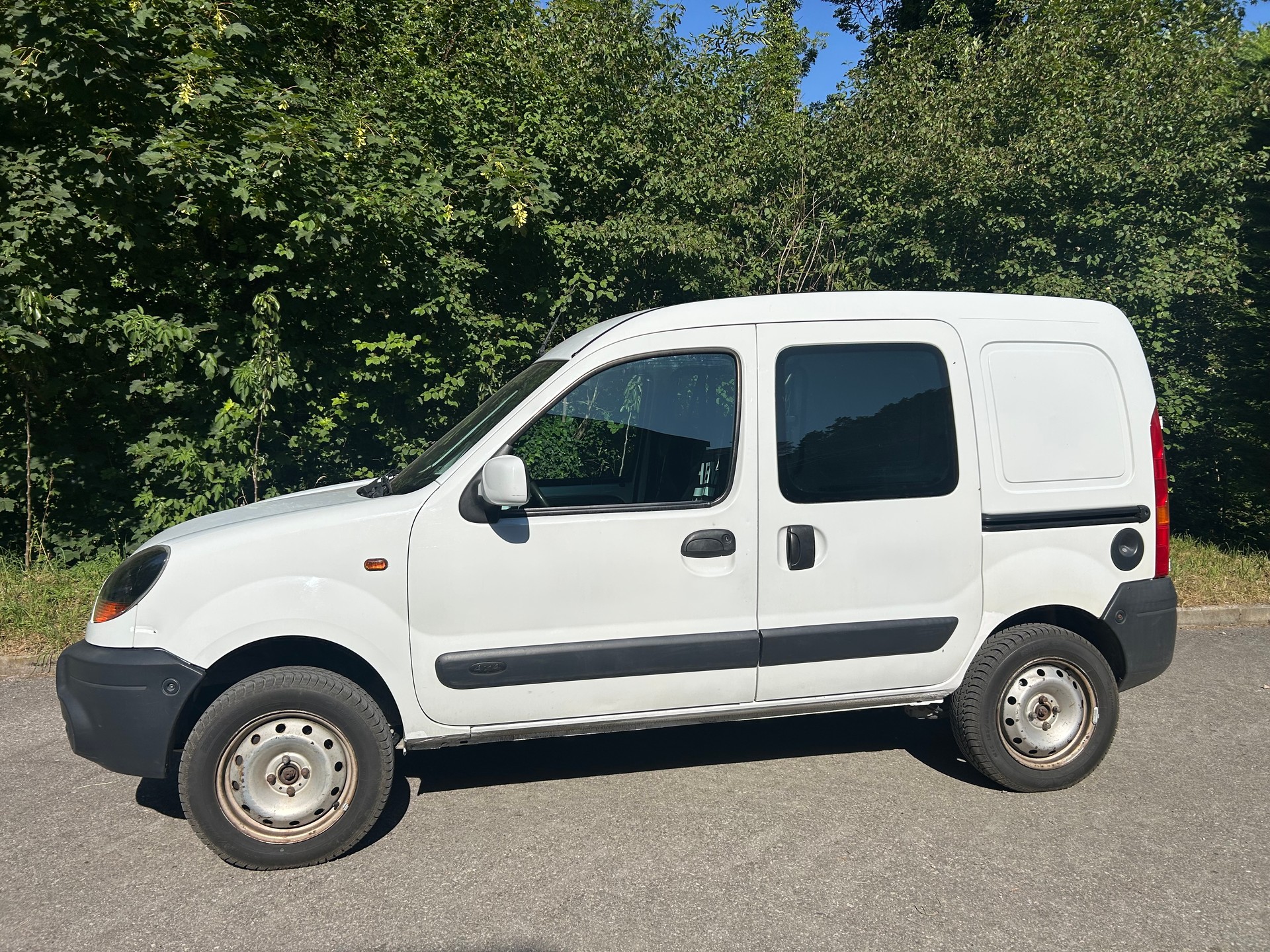 RENAULT KANGOO-image-0