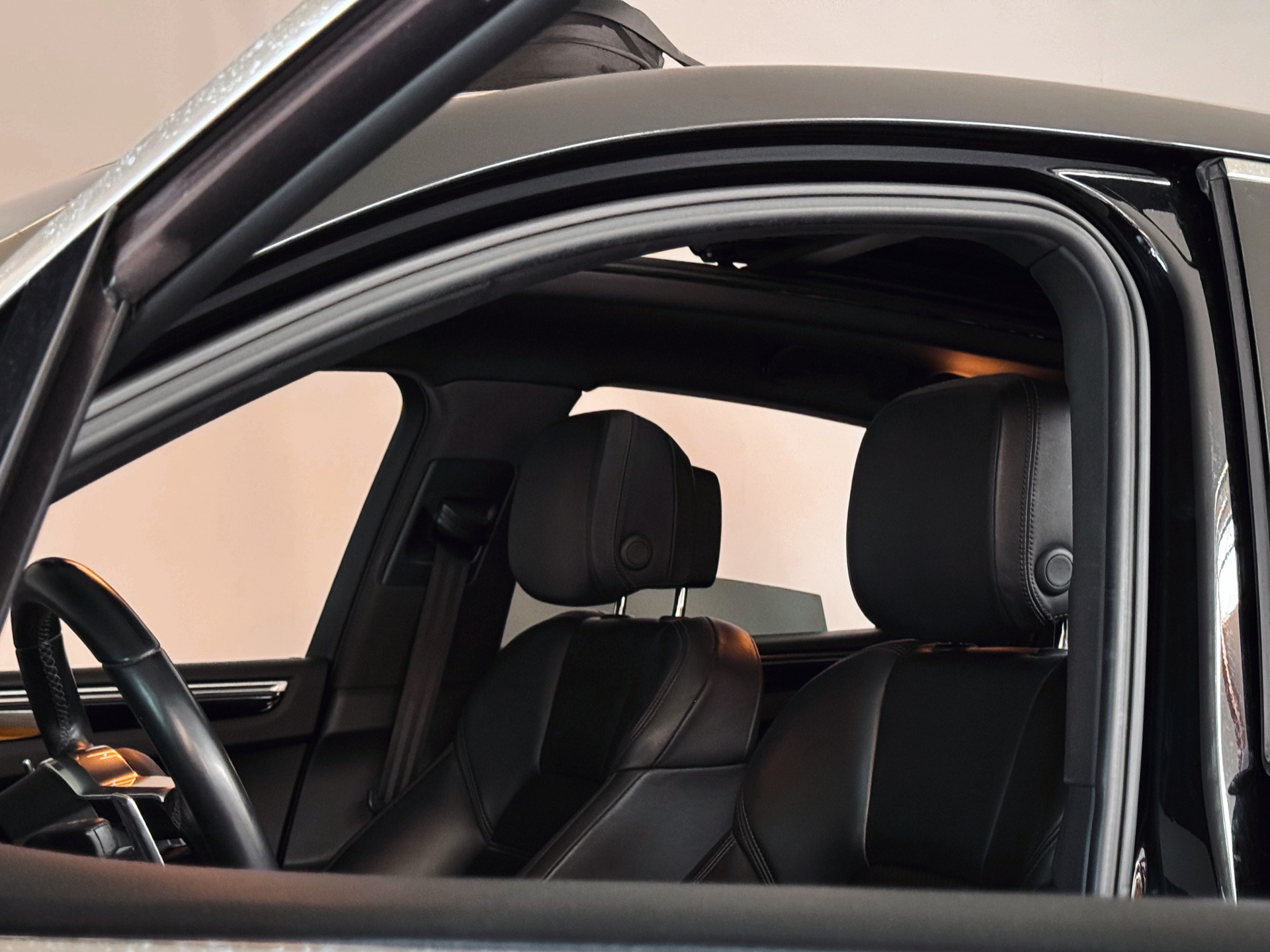 PORSCHE Macan S Diesel PDK-image-13