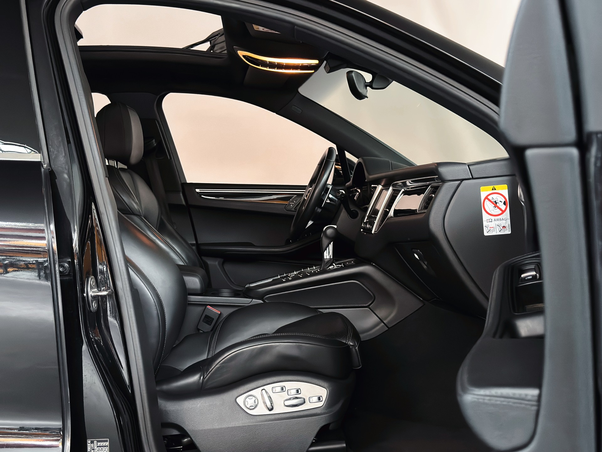 PORSCHE Macan S Diesel PDK-image-19