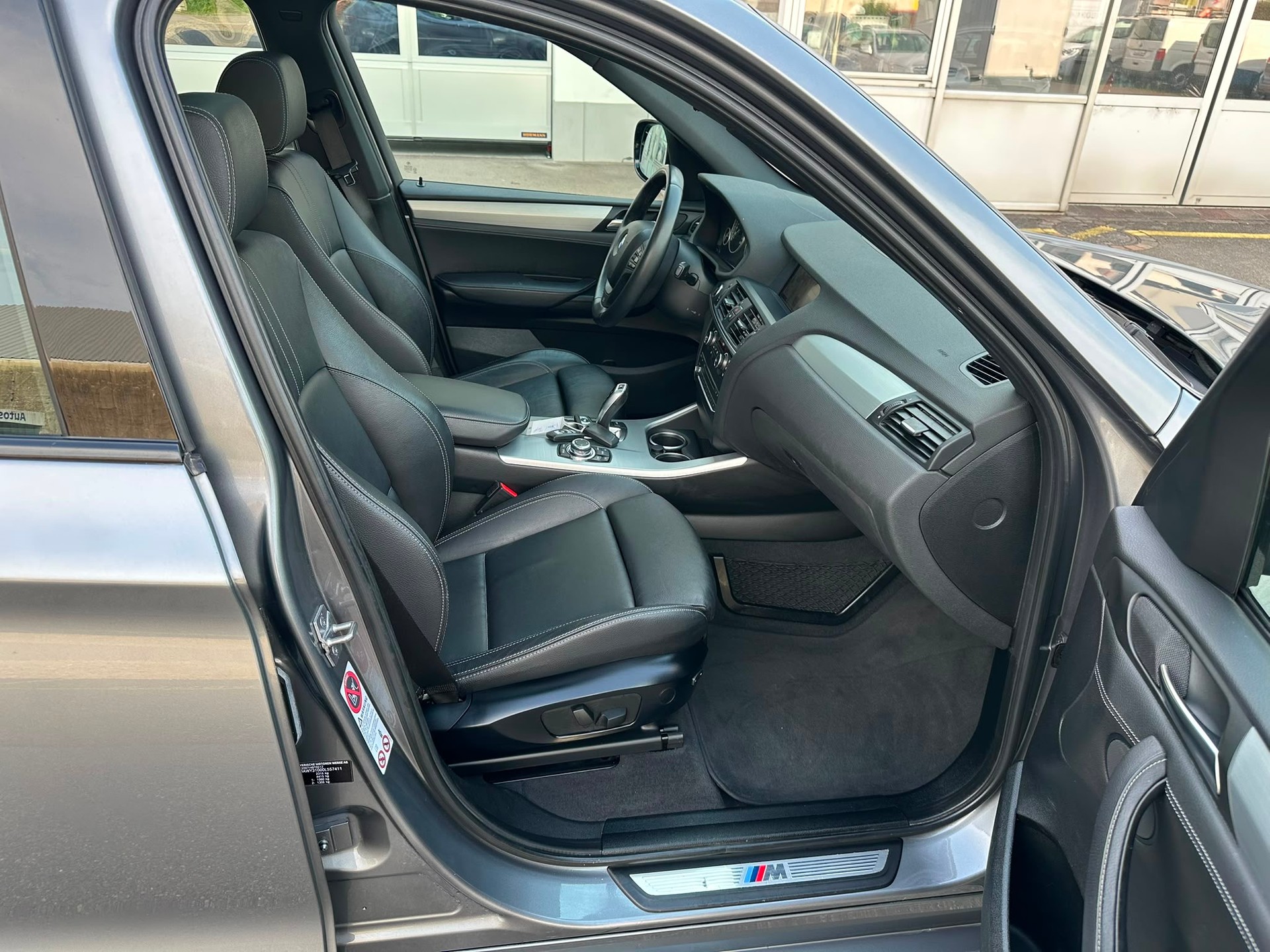 BMW X3 xDrive 20d Steptronic-image-15