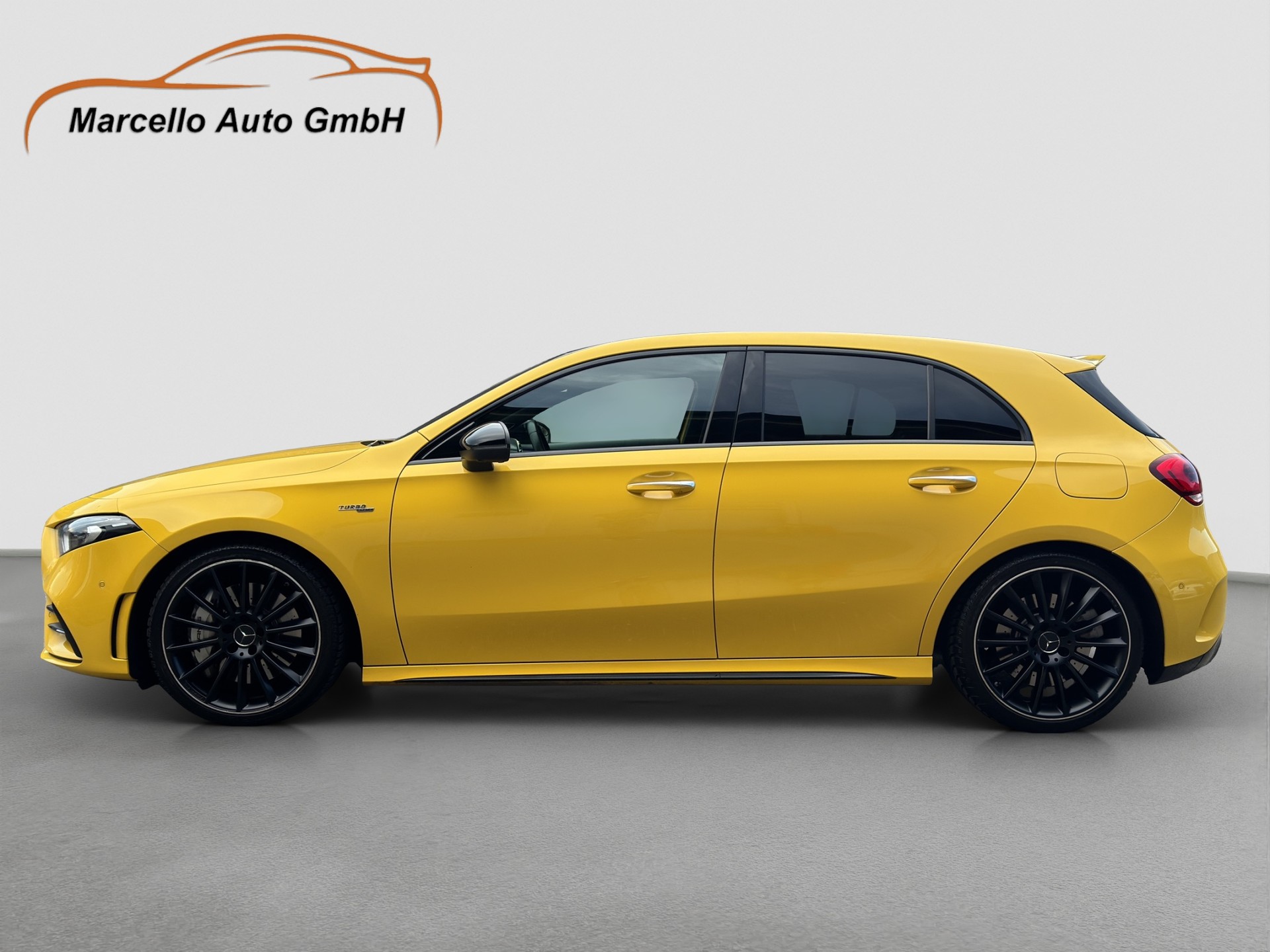 MERCEDES-BENZ A 35 AMG 4Matic Speedshift-image-1