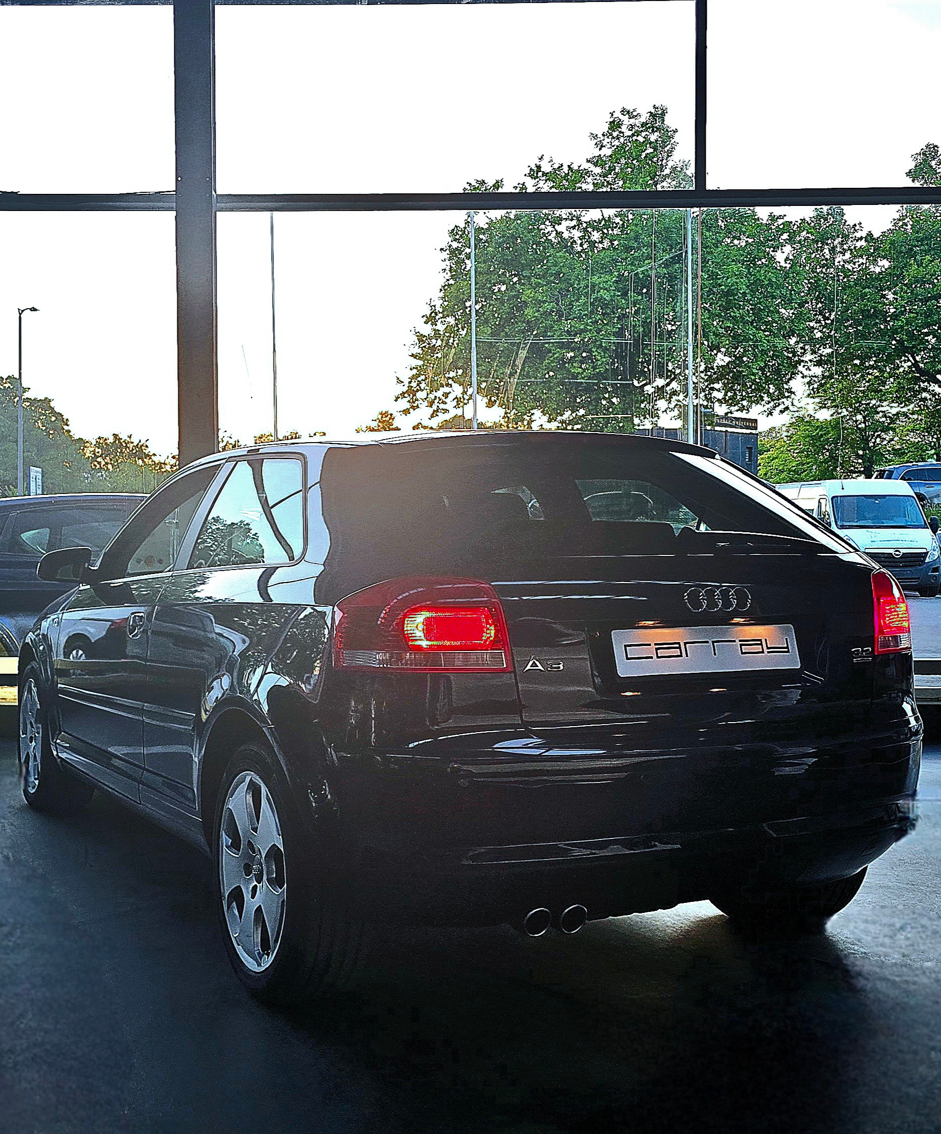 AUDI A3 3.2 Ambition V6 quattro-image-4