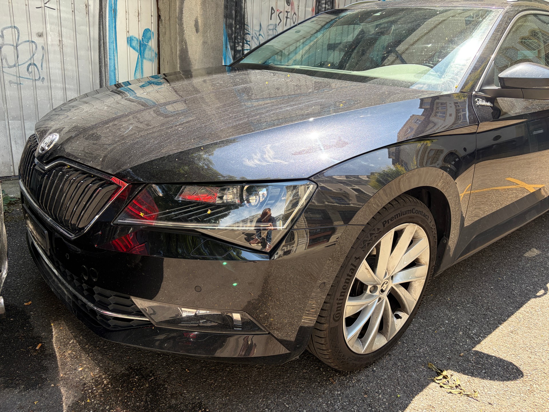 SKODA Superb Combi 2.0 TDi Sport Line 4x4 DSG-image-0