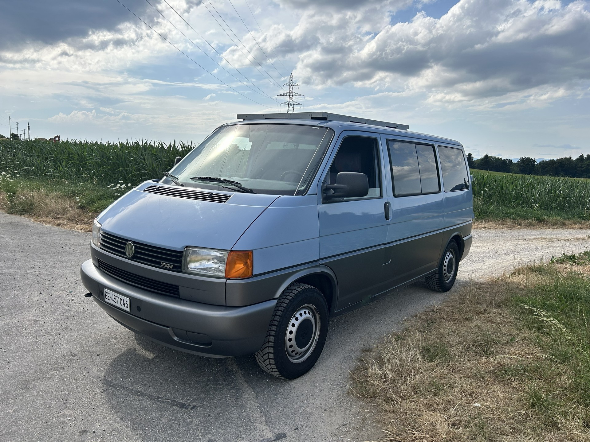 VW 2.5 TDI (Wohnwagen)-image-0