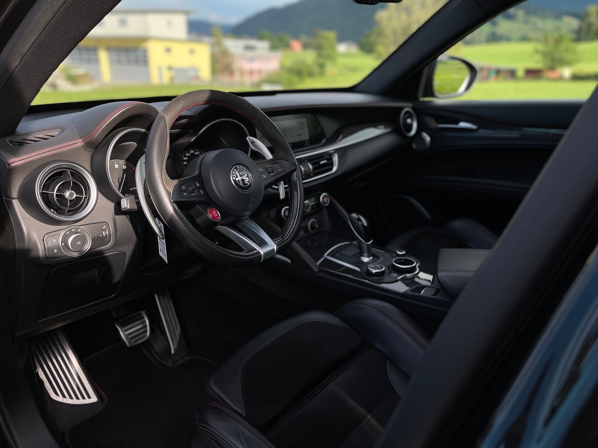 ALFA ROMEO Stelvio 2.9 V6 Quadrifoglio Q4 Automatic-image-3