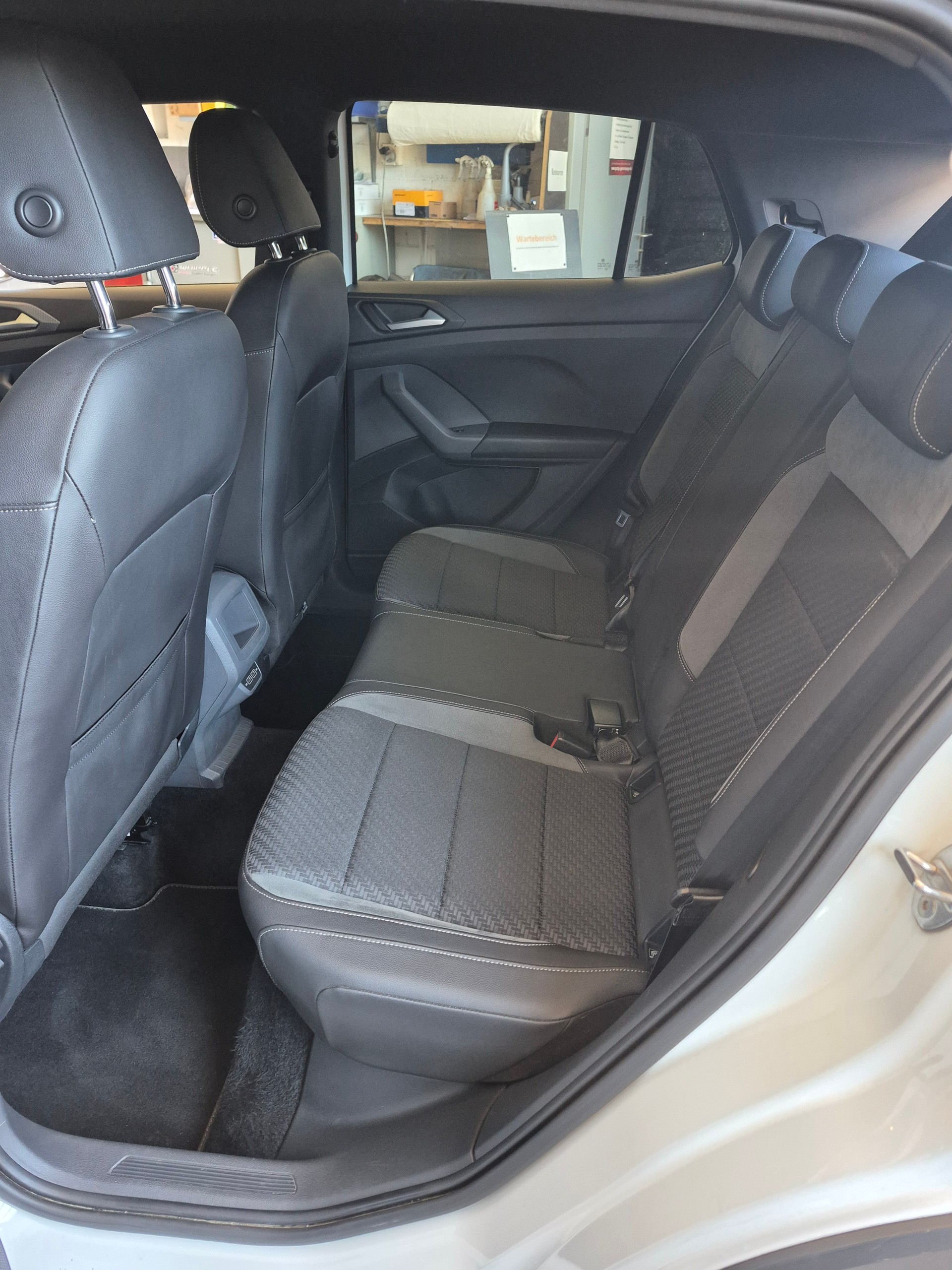 VW T-Cross 1.0 TSI Style DSG-image-12
