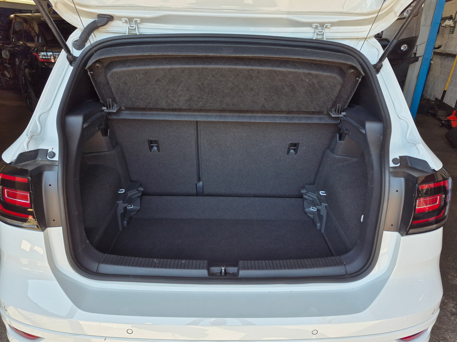 VW T-Cross 1.0 TSI Style DSG-image-15