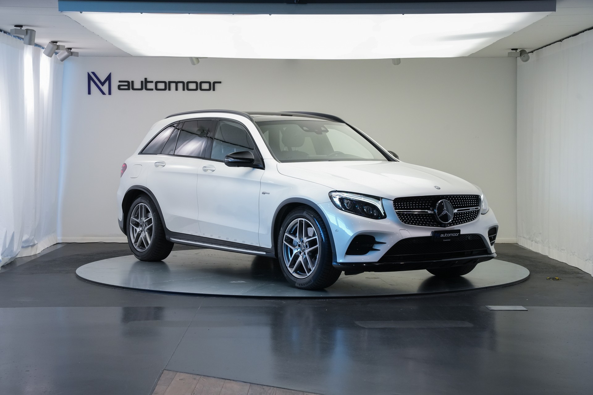 MERCEDES-BENZ GLC 43 AMG 4Matic 9G-Tronic *CH-Fahrzeug* *Luftfahrwerk*-image-2
