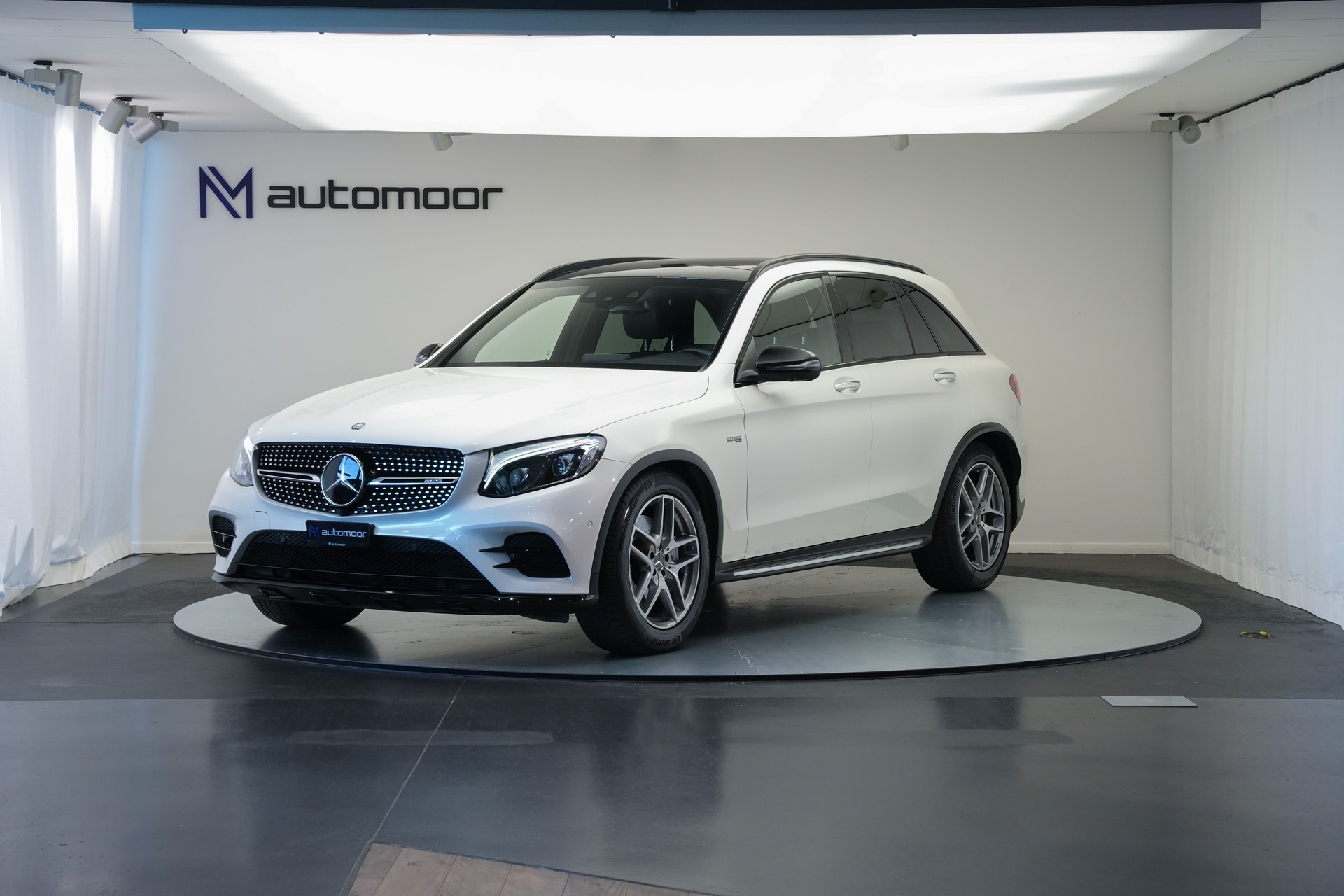 MERCEDES-BENZ GLC 43 AMG 4Matic 9G-Tronic *CH-Fahrzeug* *Luftfahrwerk*-image-0