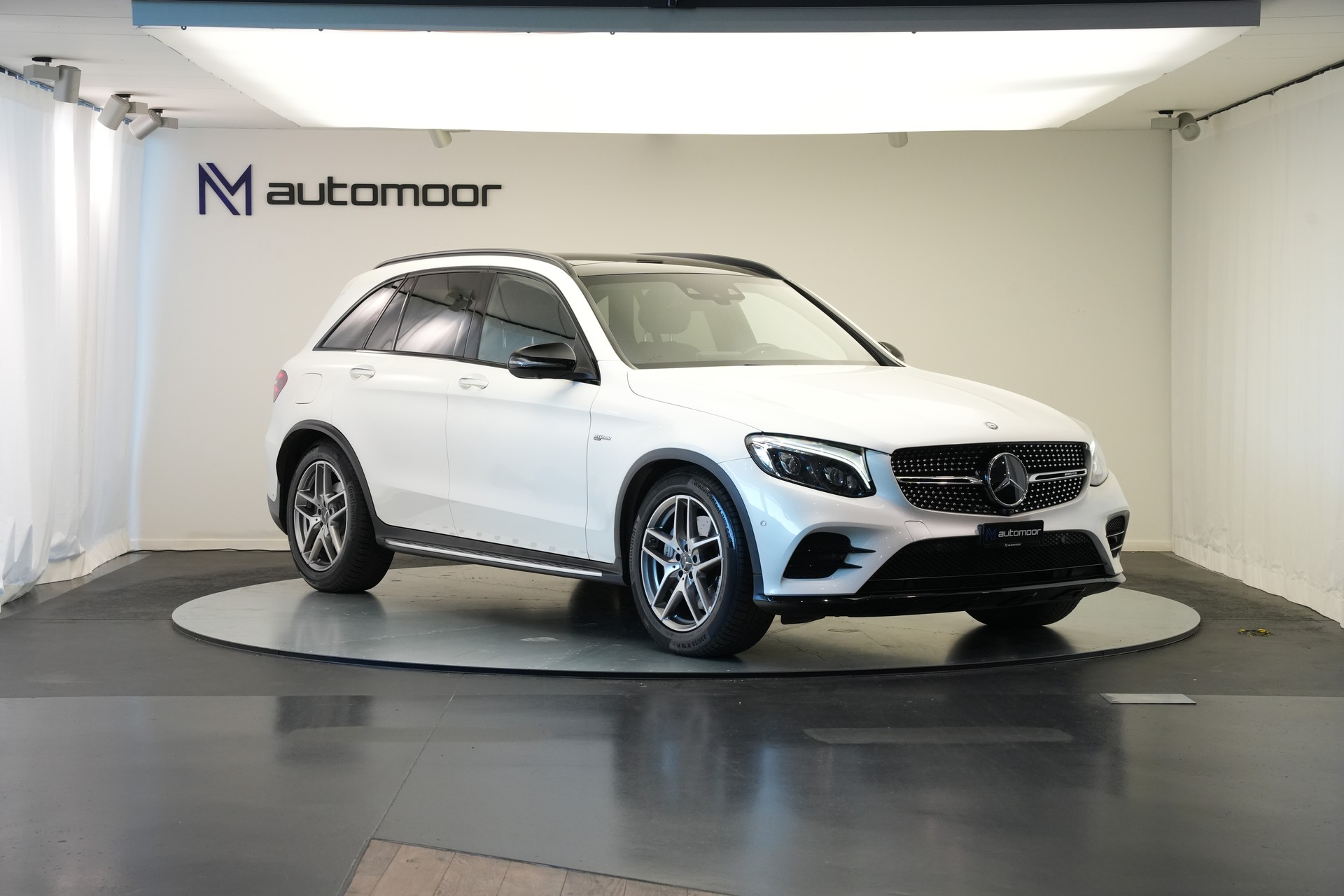 MERCEDES-BENZ GLC 43 AMG 4Matic 9G-Tronic *CH-Fahrzeug* *Luftfahrwerk*-showroom-element-2