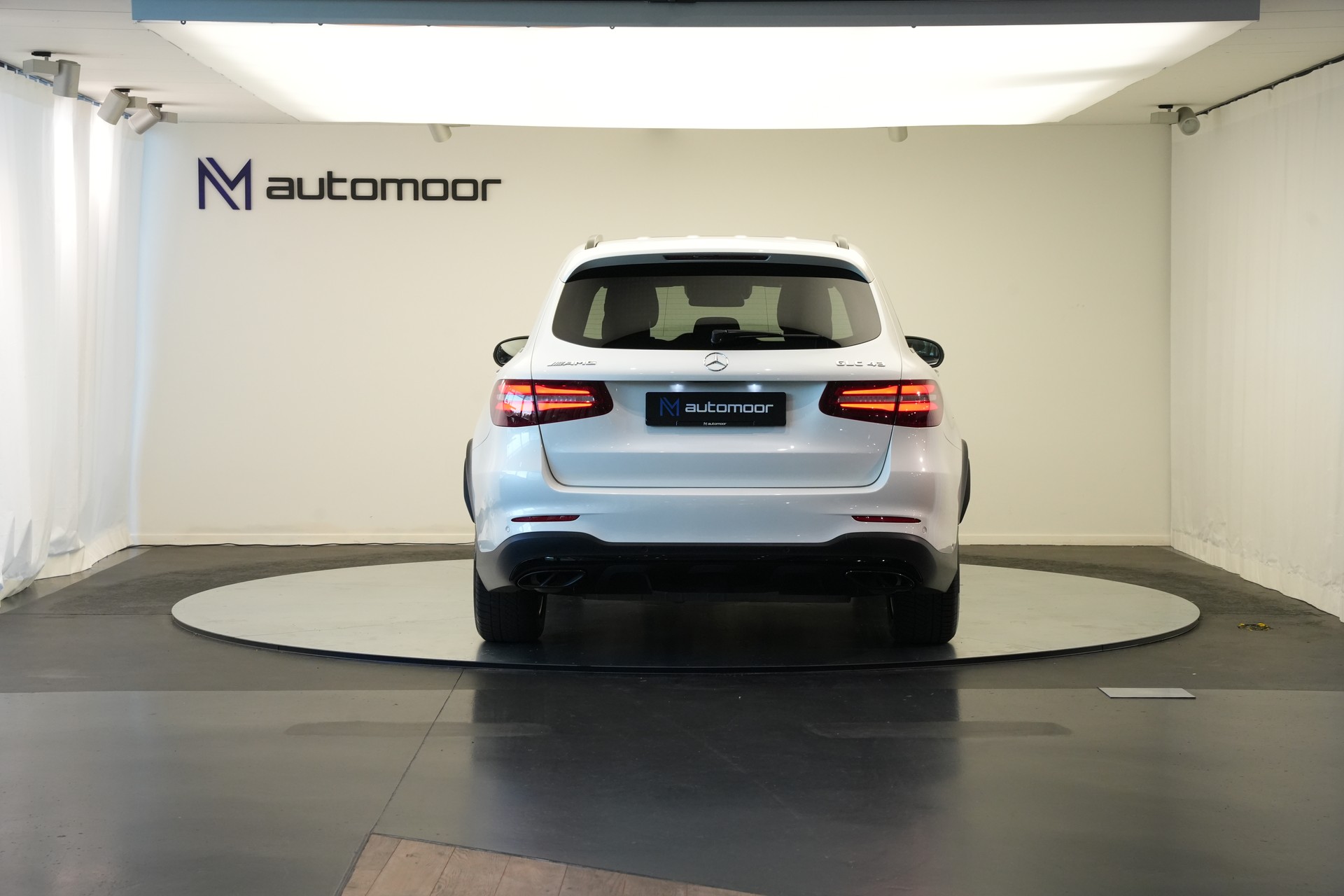 MERCEDES-BENZ GLC 43 AMG 4Matic 9G-Tronic *CH-Fahrzeug* *Luftfahrwerk*-image-5