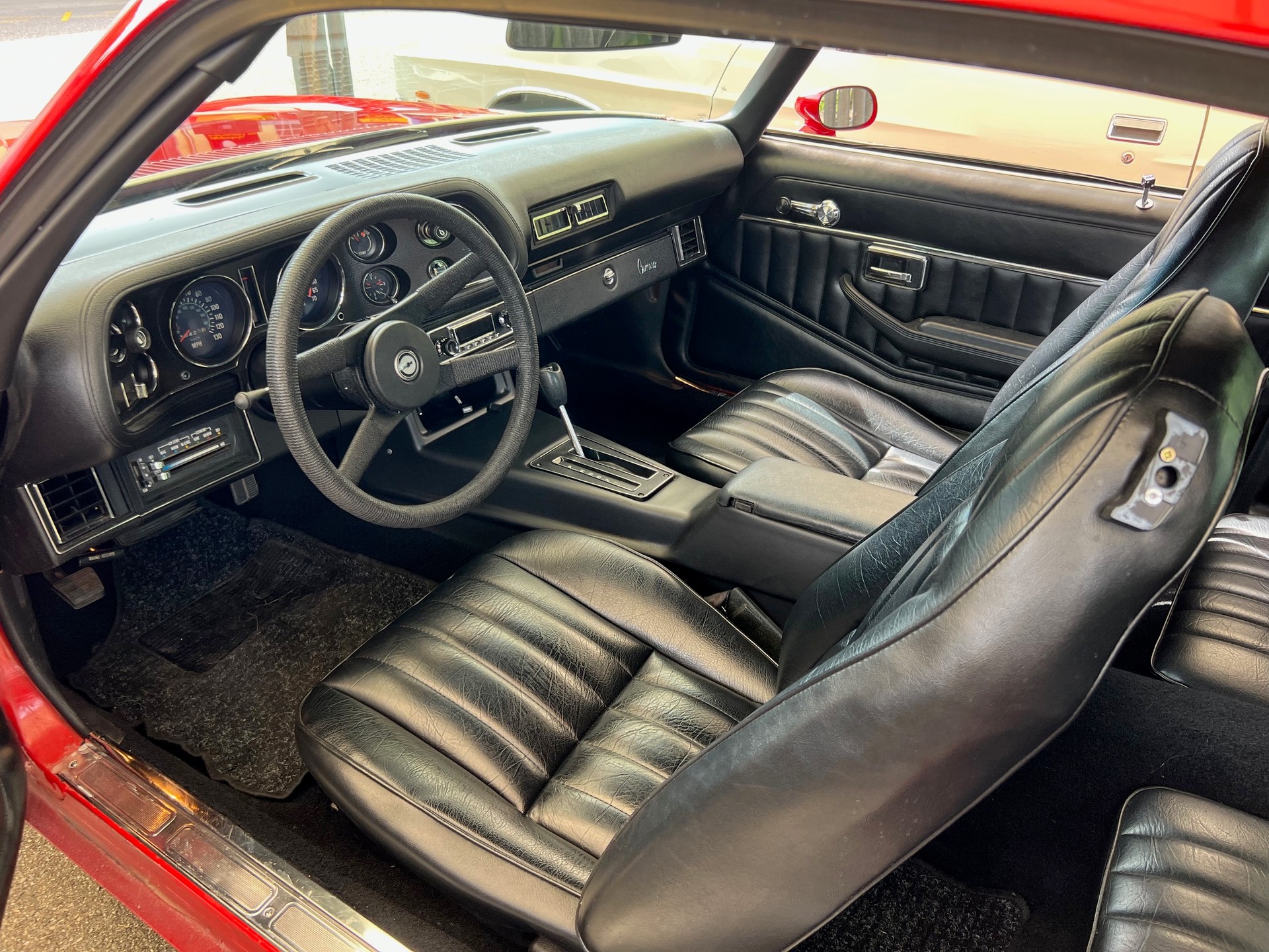 CHEVROLET Camaro LT-image-7