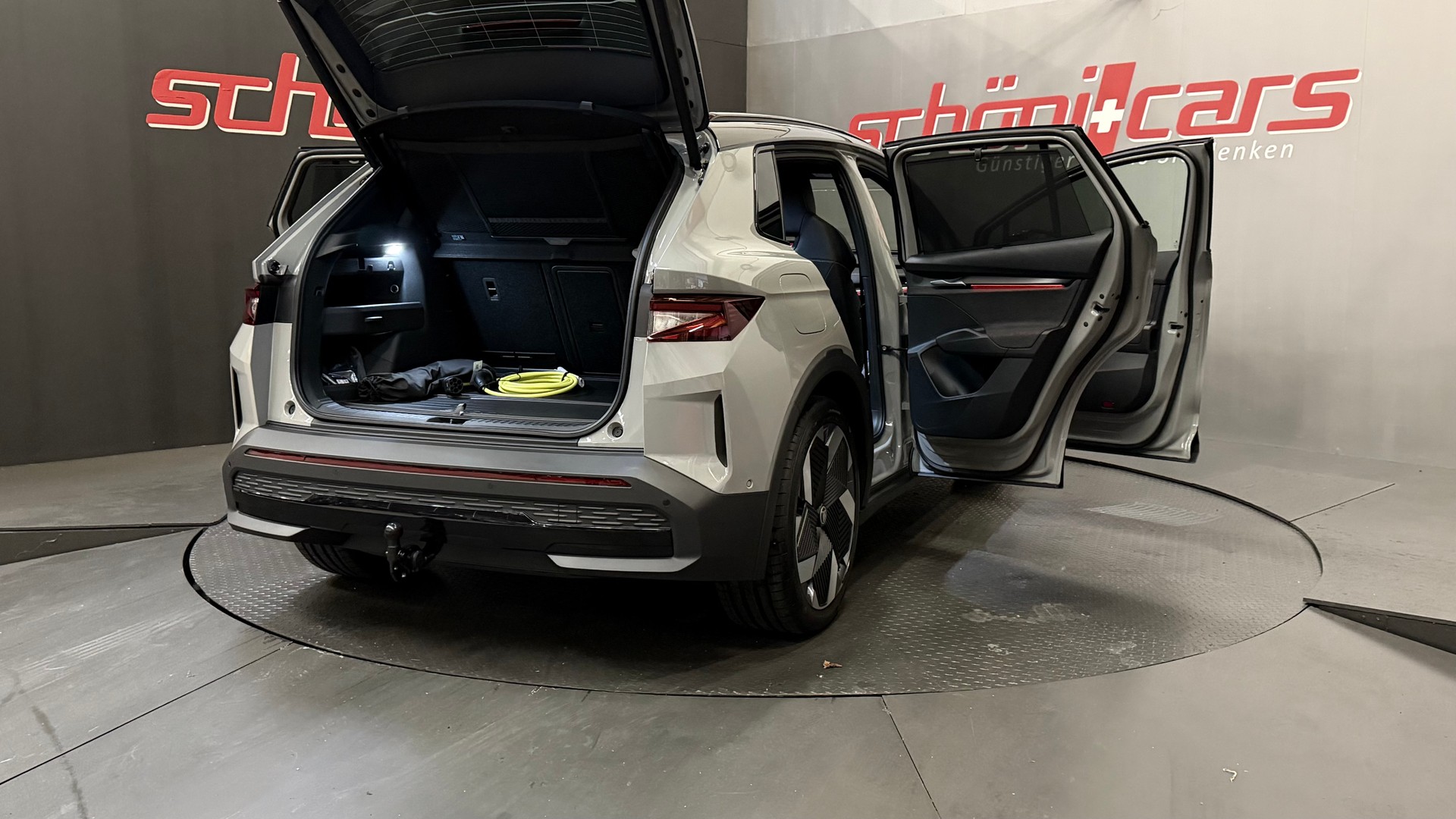SKODA Elroq RS 4x4-image-6