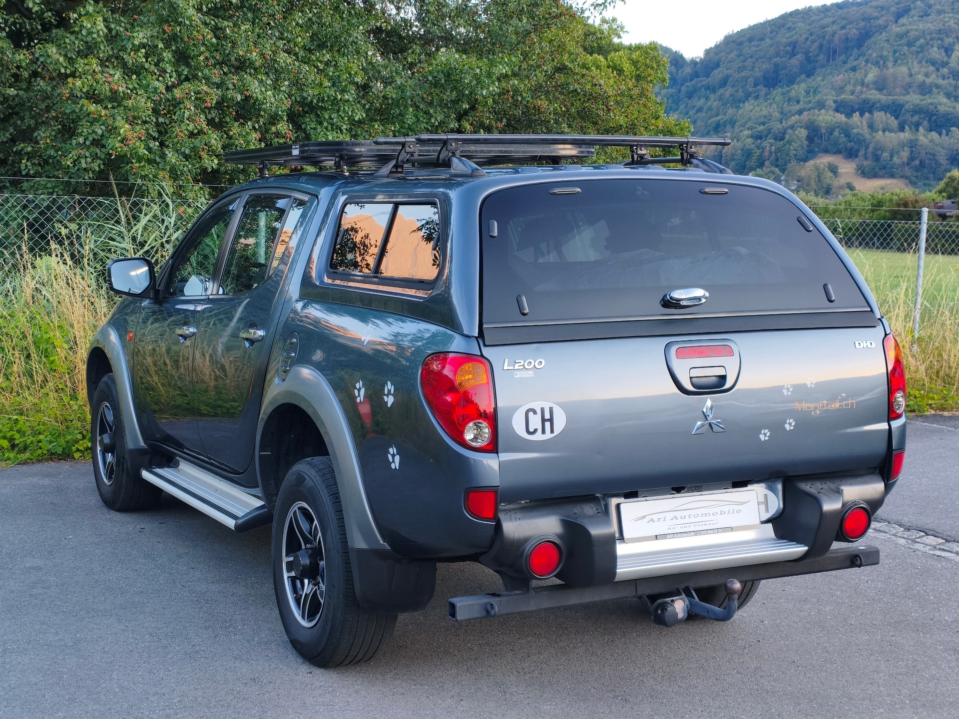 MITSUBISHI L 200 2.5 DID Invite Double Cab-image-7