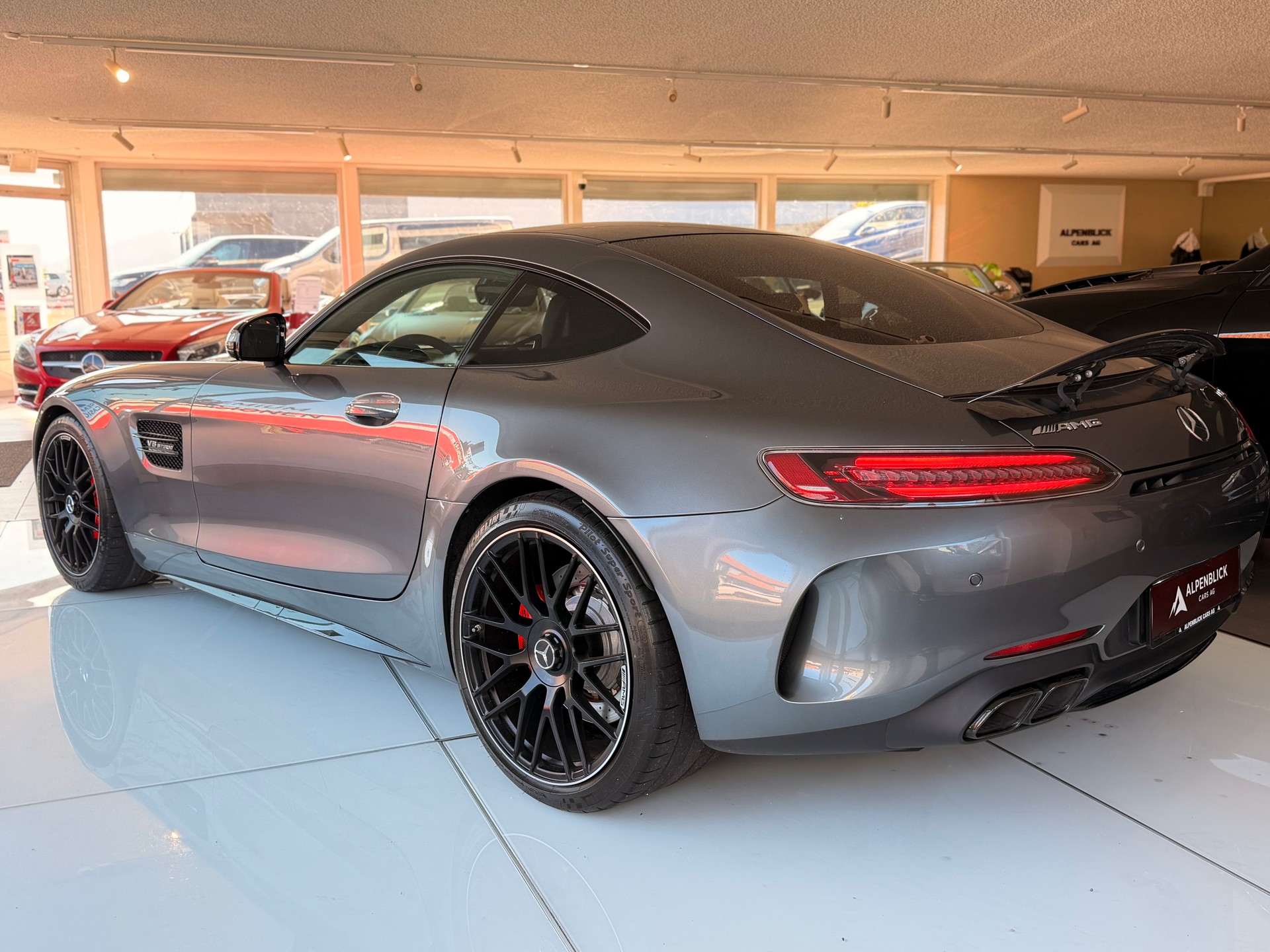 MERCEDES-BENZ AMG GT C Speedshift DCT-image-11