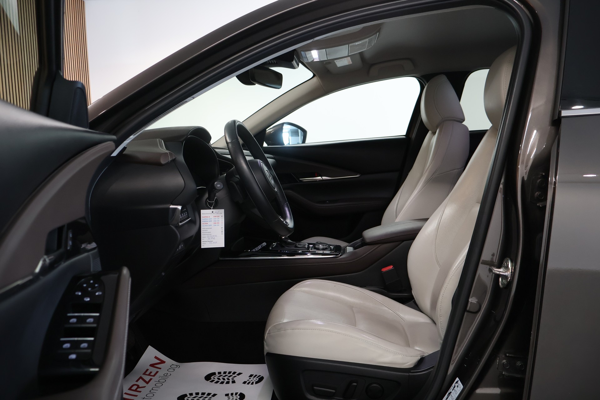 MAZDA CX-30 SKYACTIV-X 186 M Hybrid AWD Revolution Automat-image-8