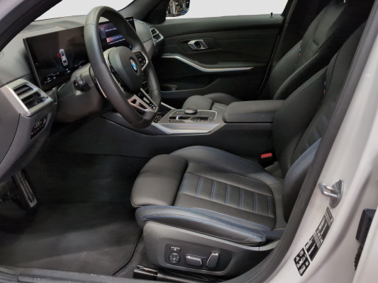 BMW 320d xDr 48V Tour M Sport-image-7