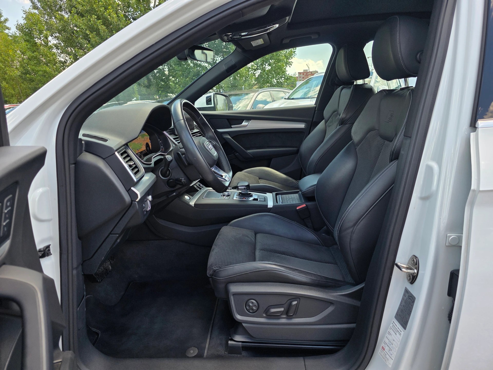 AUDI Q5 55 TFSI e Sport Quattro S-Line * CH-Fahrzeug * Frisch ab MFK * Anhängerkupplung * Panorama * inkl. 1 Jahr Garantie *-image-8