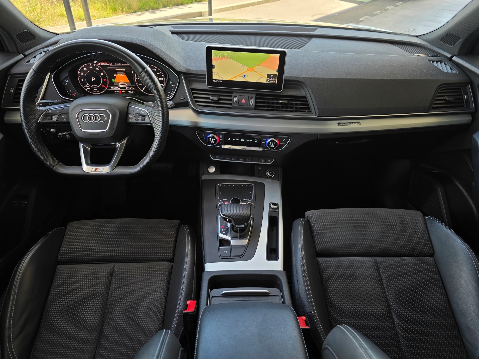 AUDI Q5 55 TFSI e Sport Quattro S-Line * CH-Fahrzeug * Frisch ab MFK * Anhängerkupplung * Panorama * inkl. 1 Jahr Garantie *-image-13