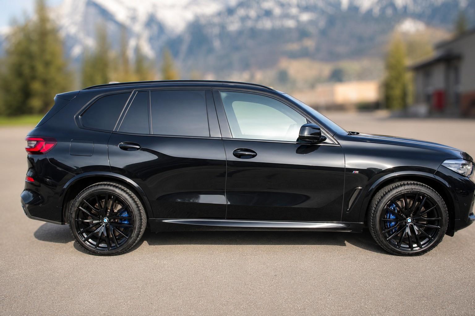 BMW 40d xDrive-image-0