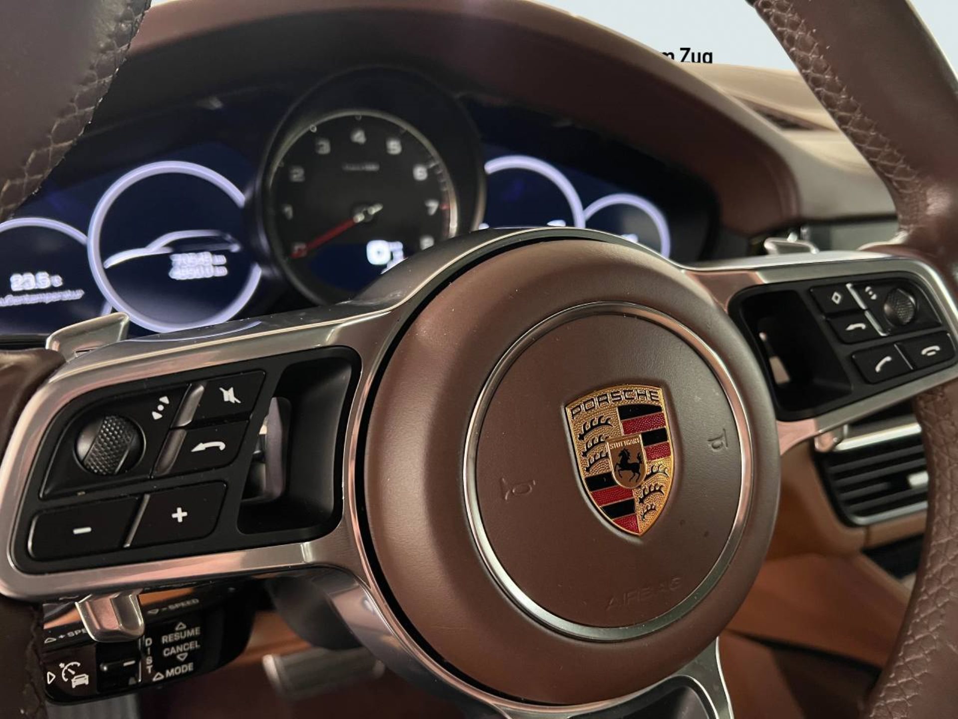 PORSCHE Cayenne S-image-15