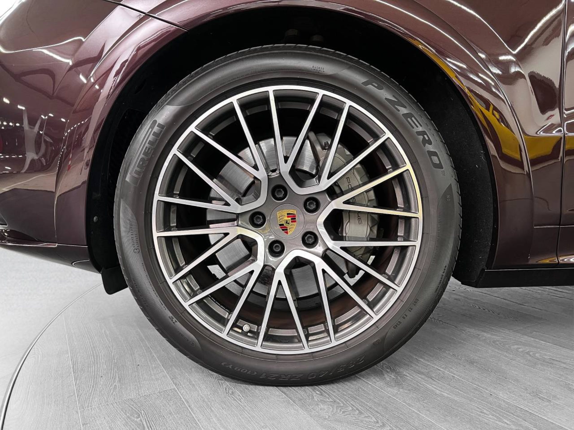 PORSCHE Cayenne S-image-10