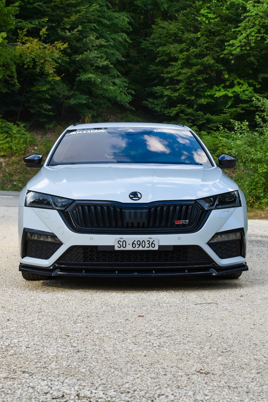 SKODA 2.0 TDI RS 4x4 DSG-image-0